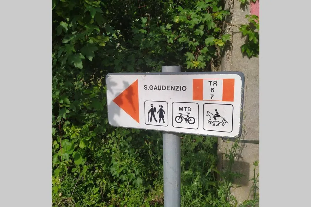 Hiking in La Suite Toscana