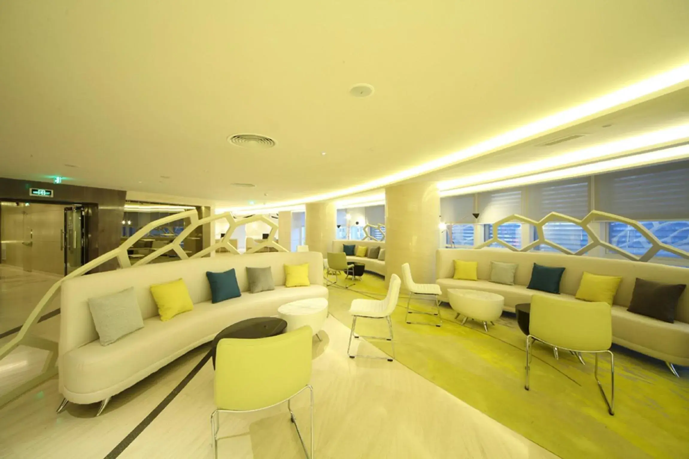 Lounge or bar in Beijing Qianyuan Hotel Lounge or bar in Beijing Qianyuan Hotel