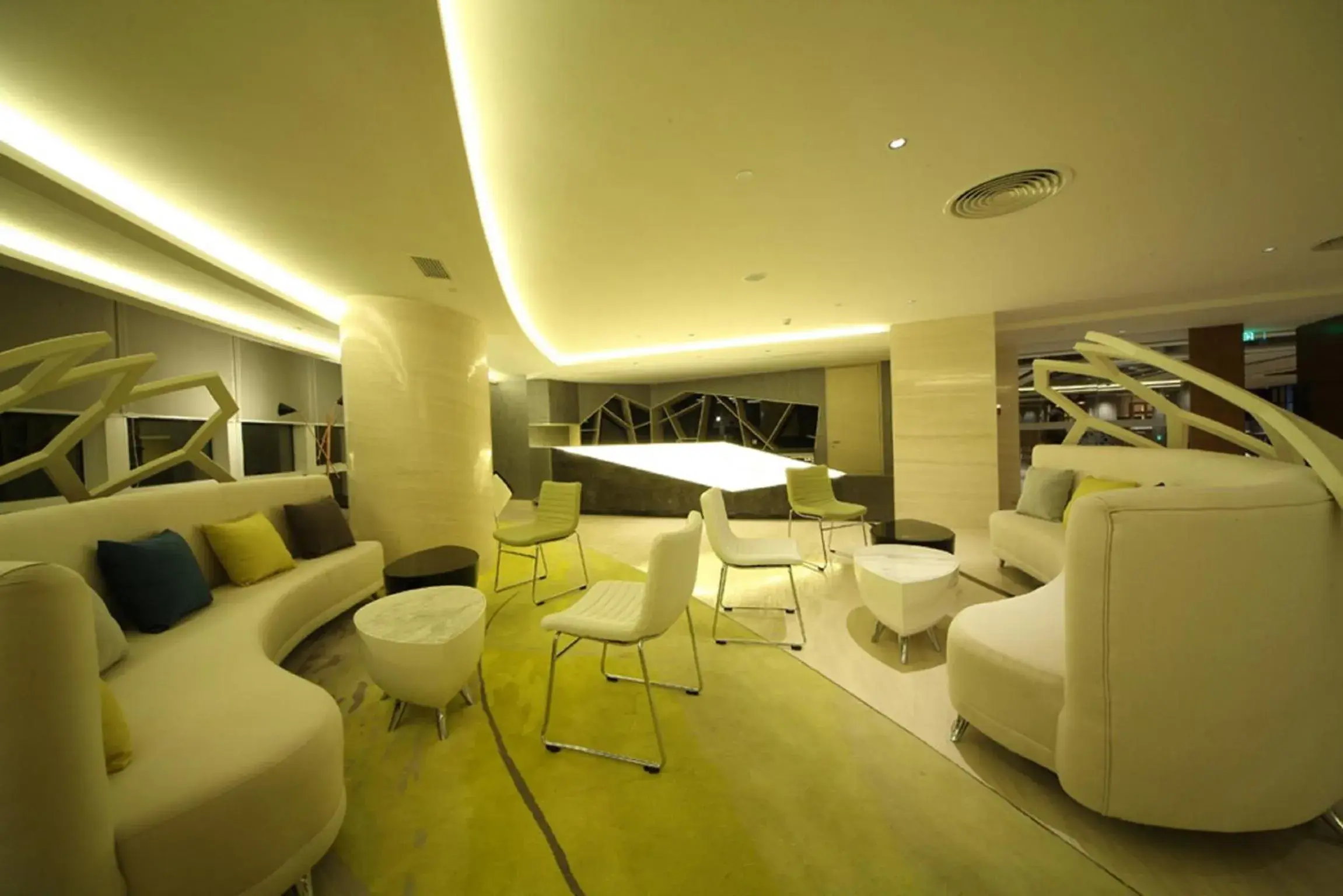 Lounge or bar in Beijing Qianyuan Hotel Lounge or bar in Beijing Qianyuan Hotel