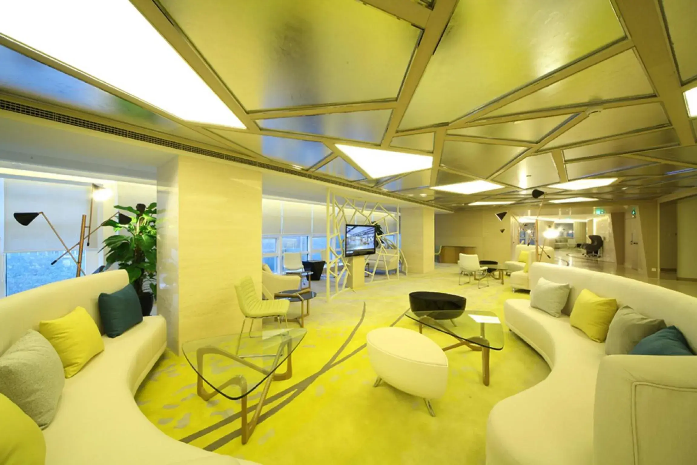 Lounge or bar in Beijing Qianyuan Hotel Lounge or bar in Beijing Qianyuan Hotel