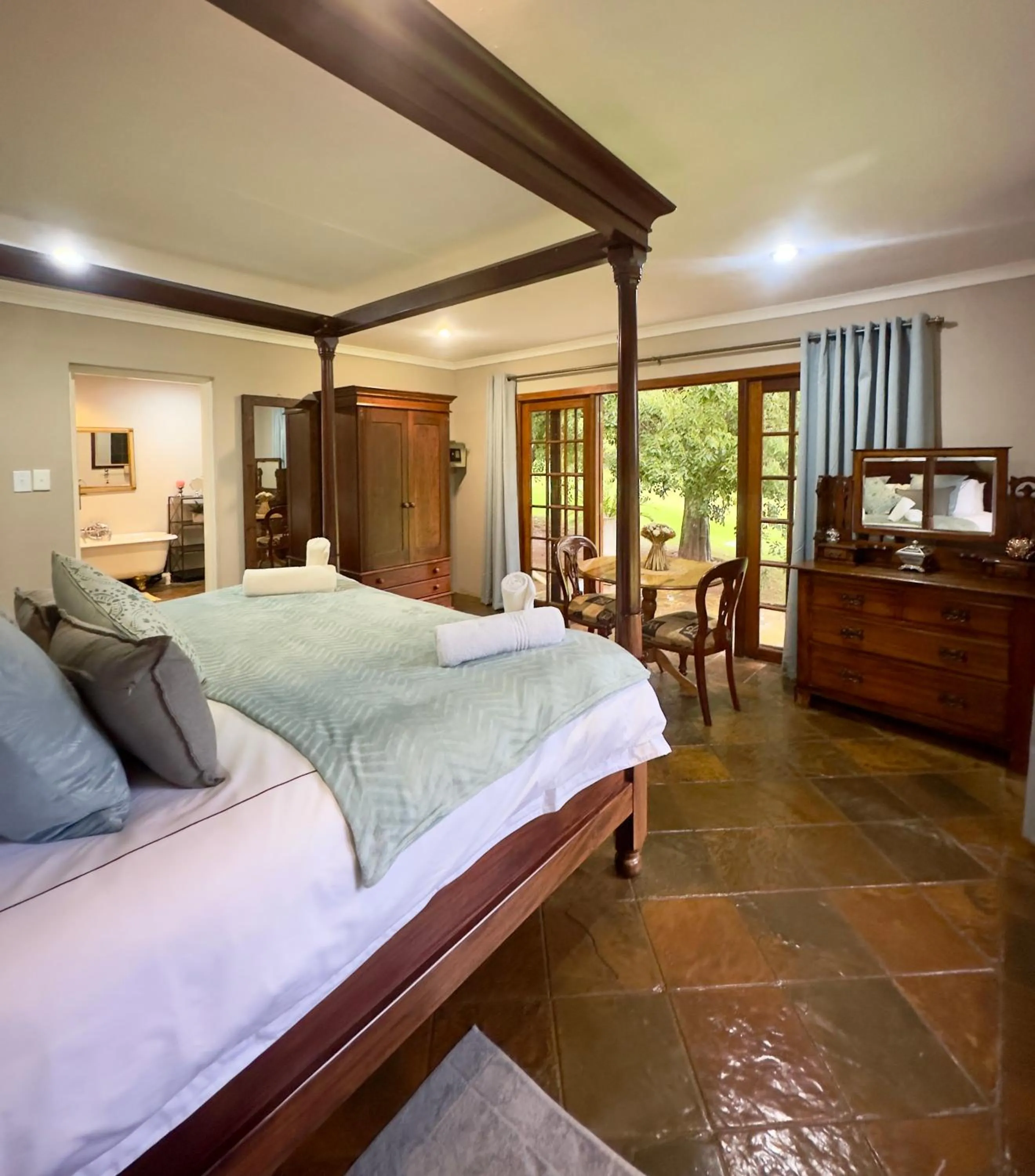 Bed in Remi Lodge