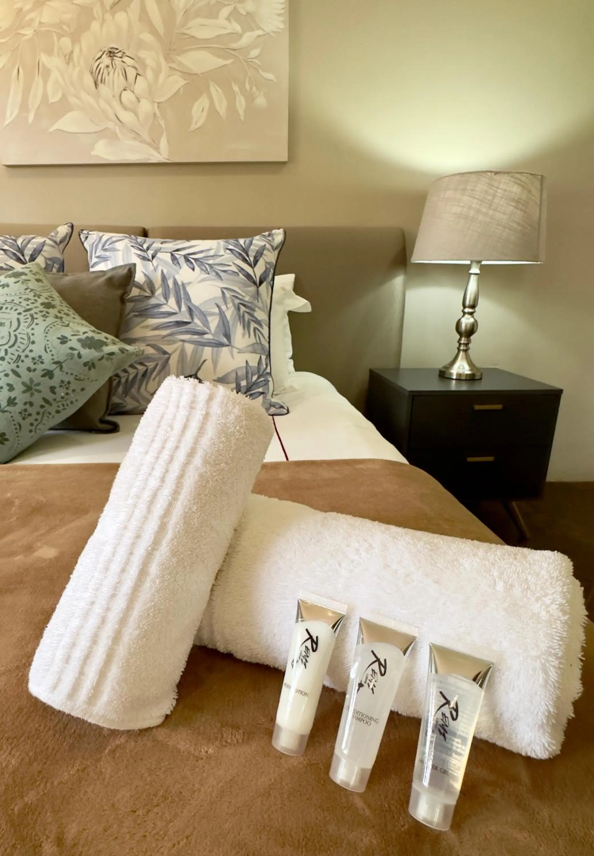 Bed in Remi Lodge