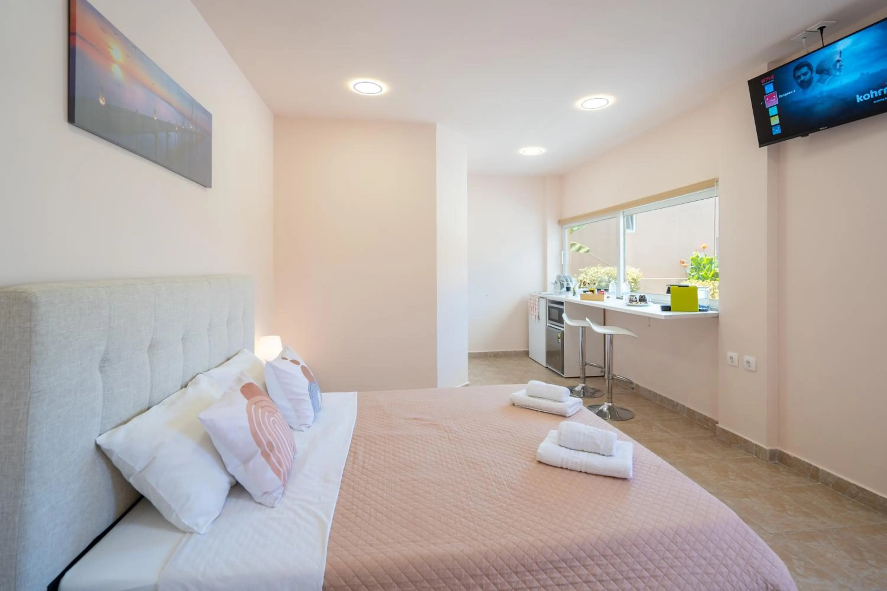 Bed in Modular Bungalows With Heated Pool Artemis Greece