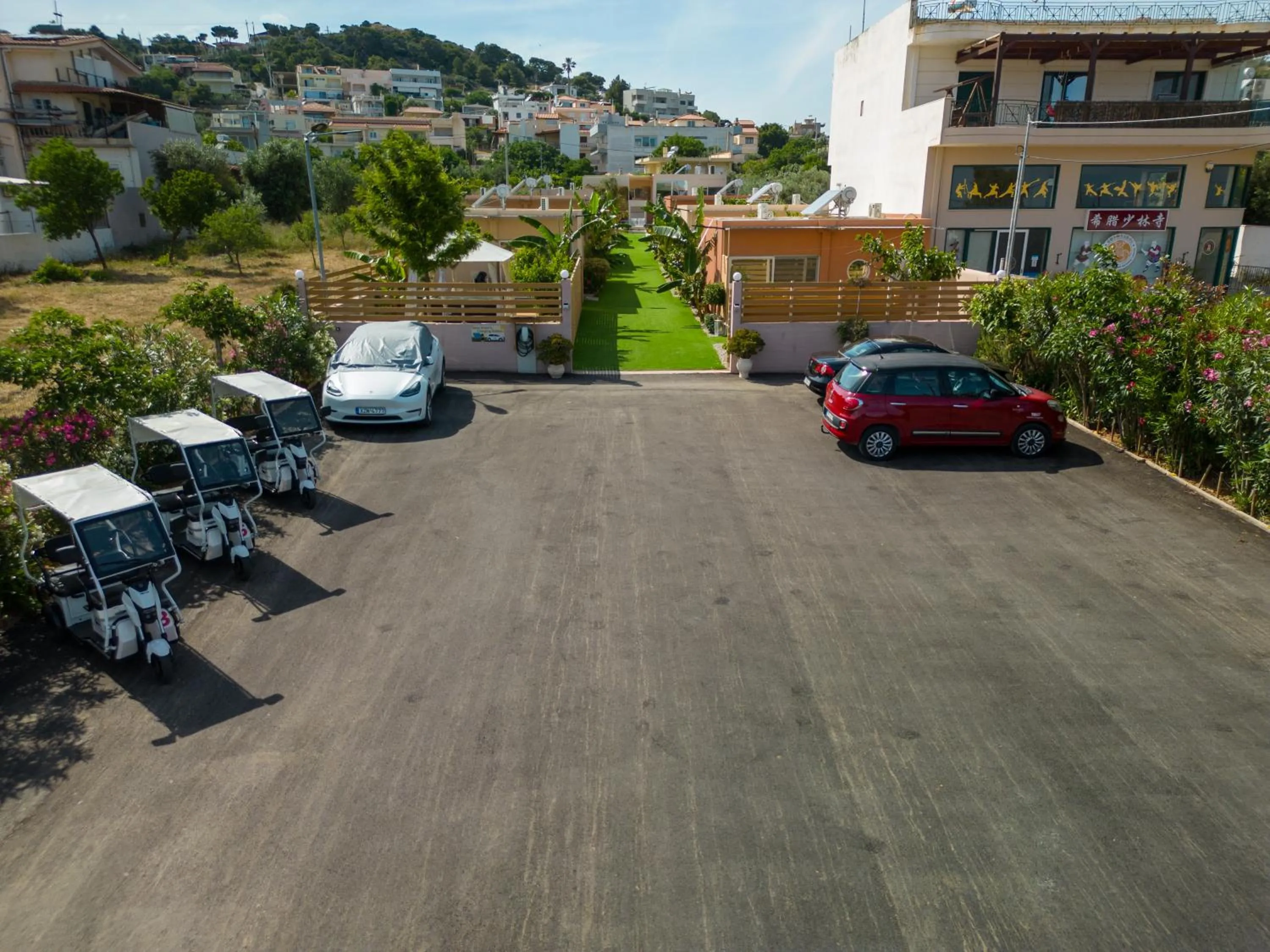 Facade/entrance in Modular Bungalows With Heated Pool Artemis Greece