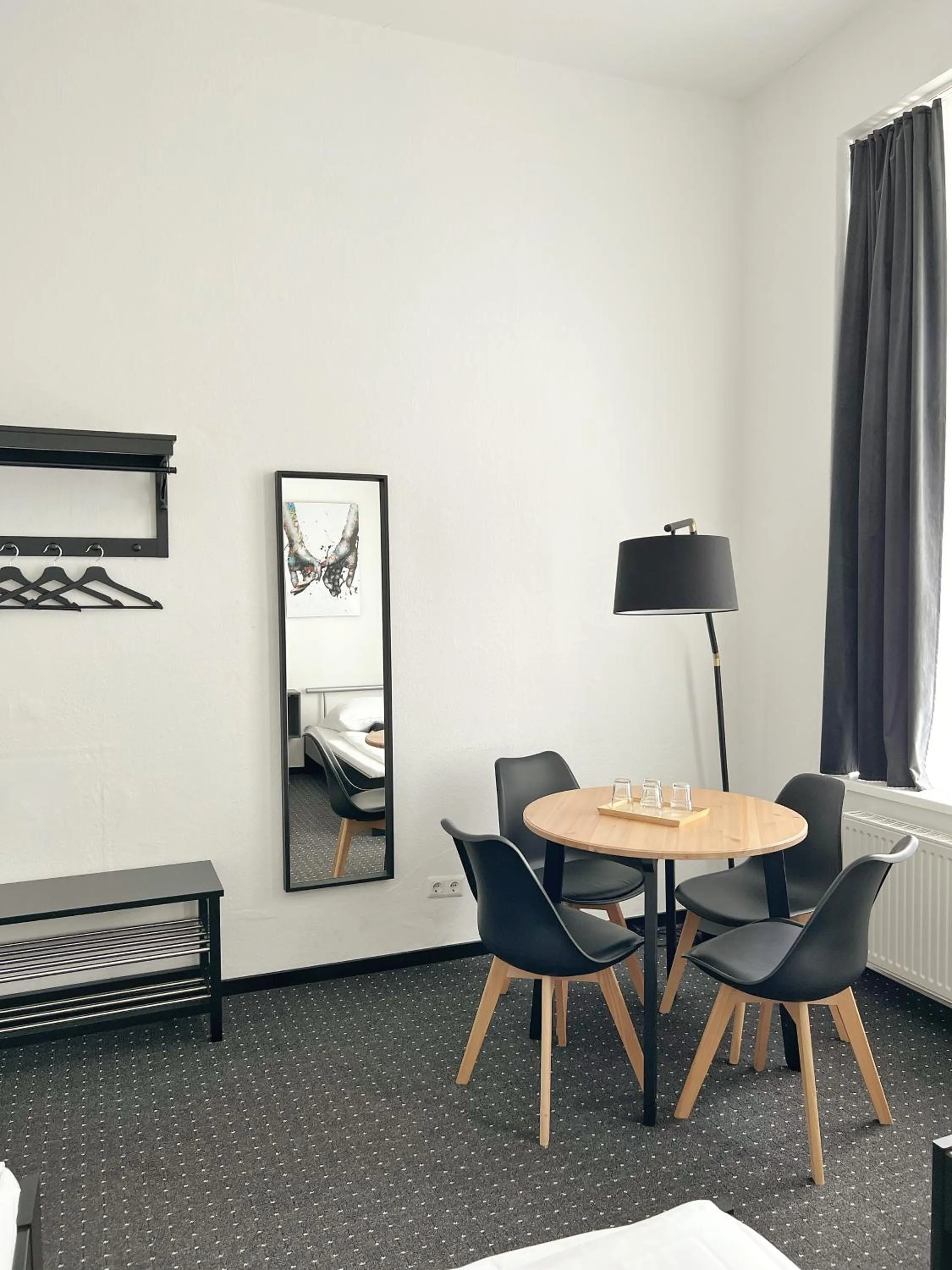 Photo of the whole room in Hotel AVAlex