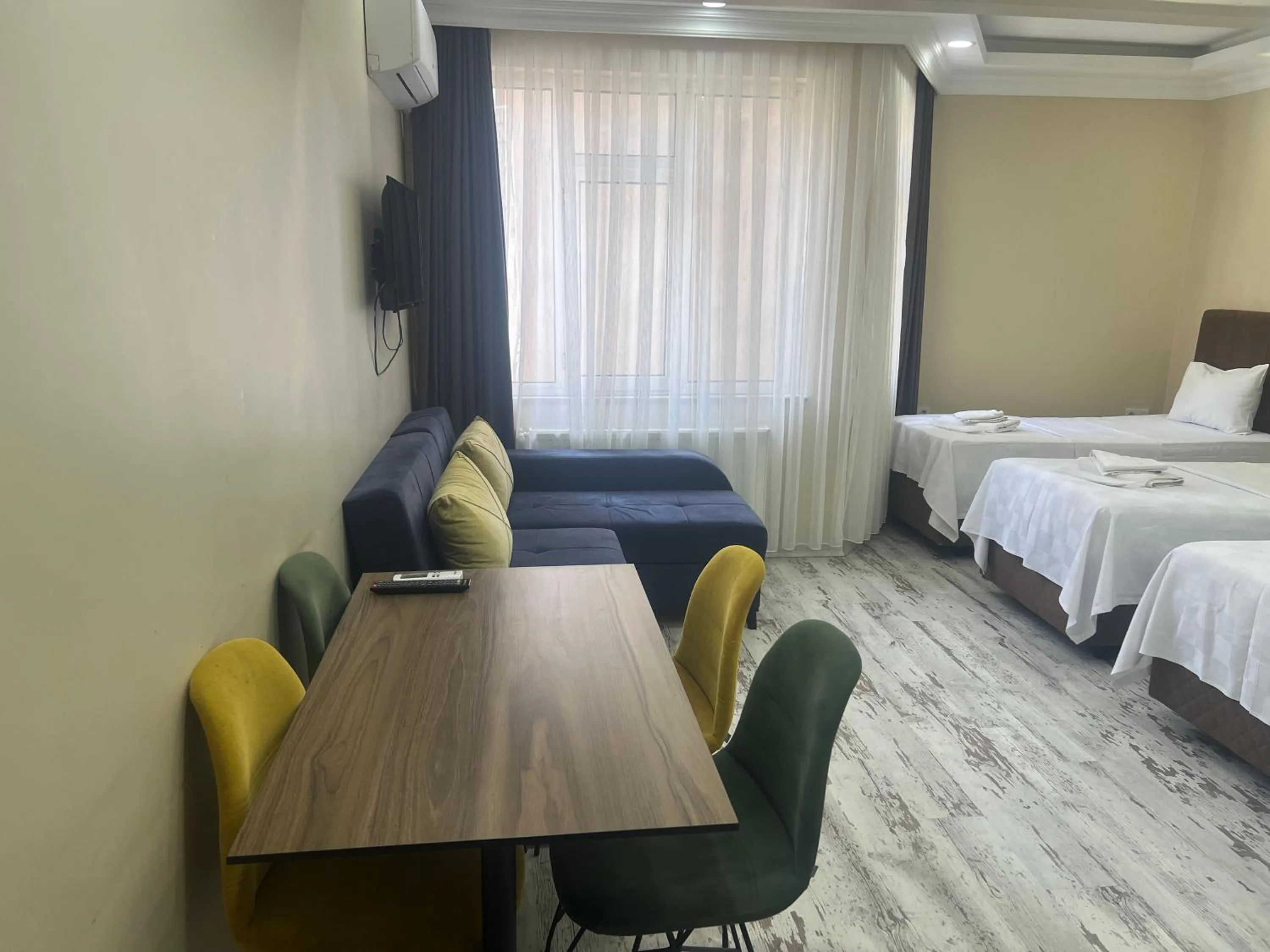 Bed in King Istanbul Hotel