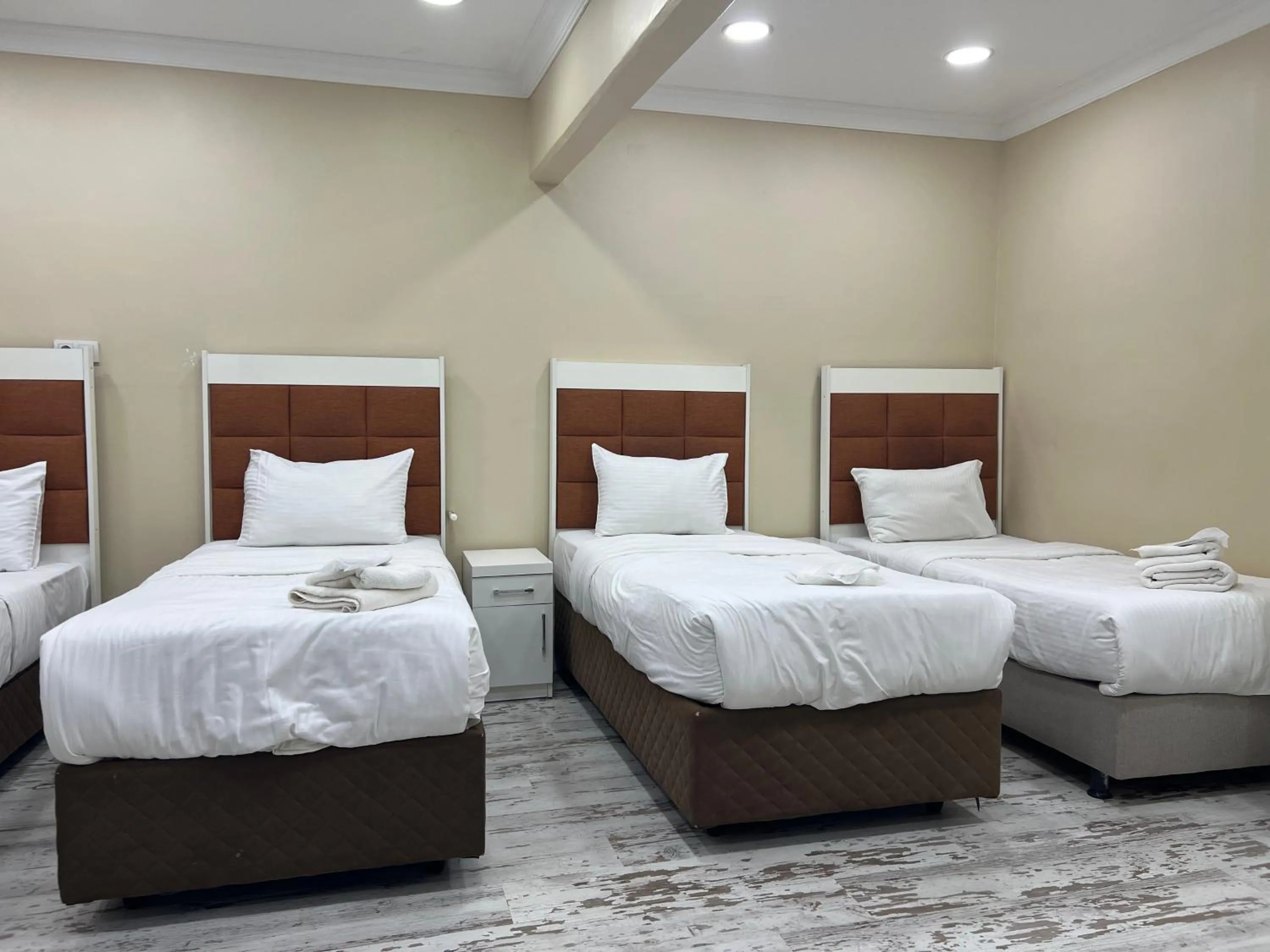 Bed in King Istanbul Hotel