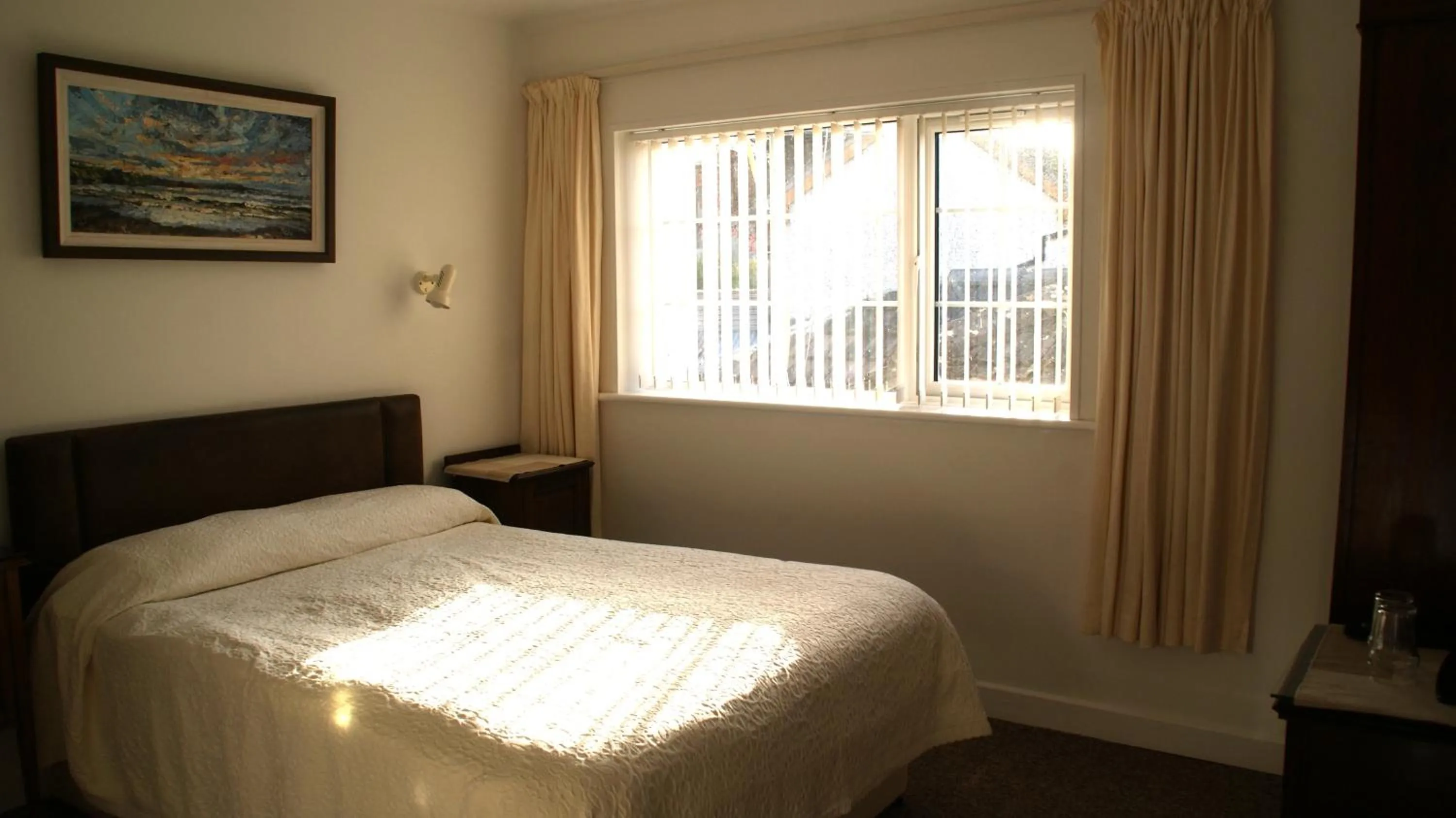 Bed in Rockville House B&B