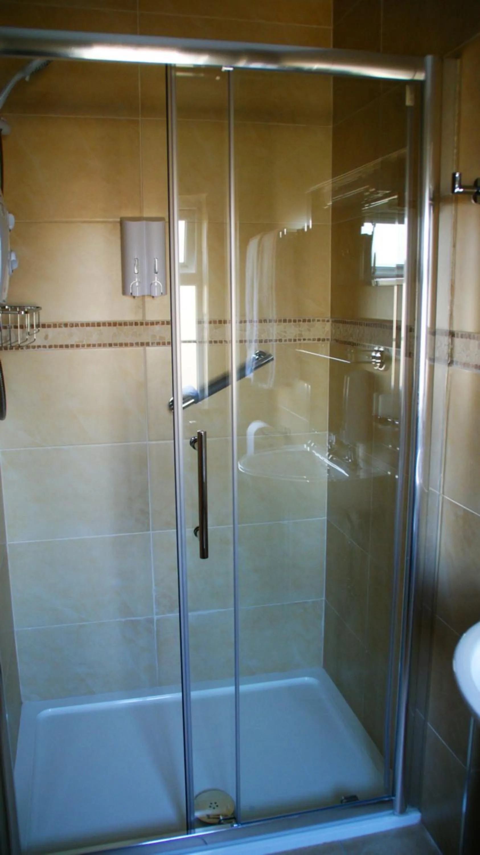 Bathroom in Rockville House B&B