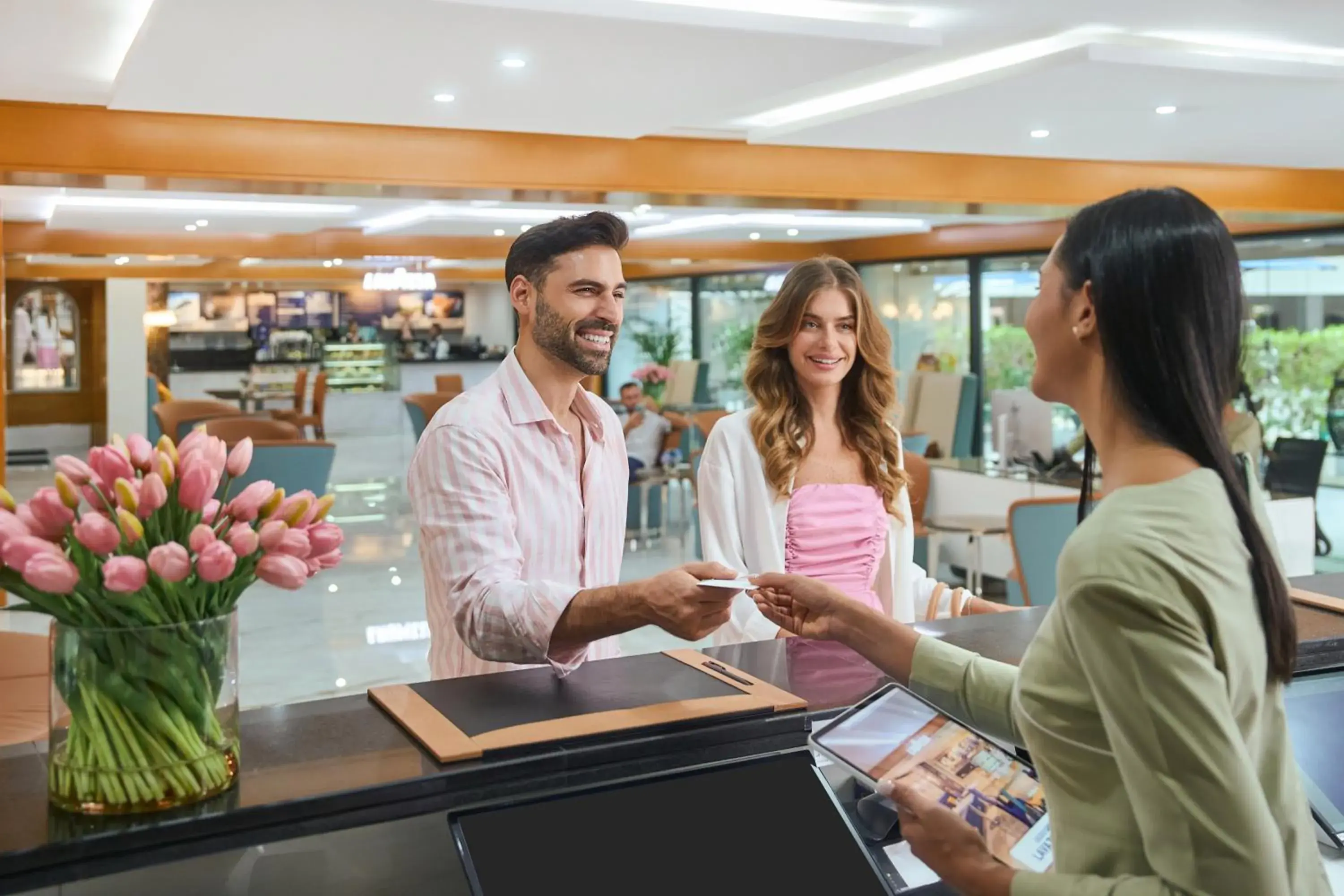 Facade/entrance in Golden Sands Hotel Apartments Facade/entrance in Golden Sands Hotel Apartments