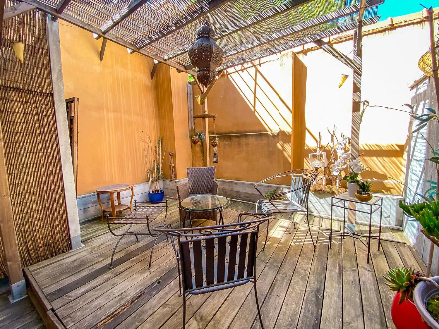 Patio in Hotel Relais Du Postillon