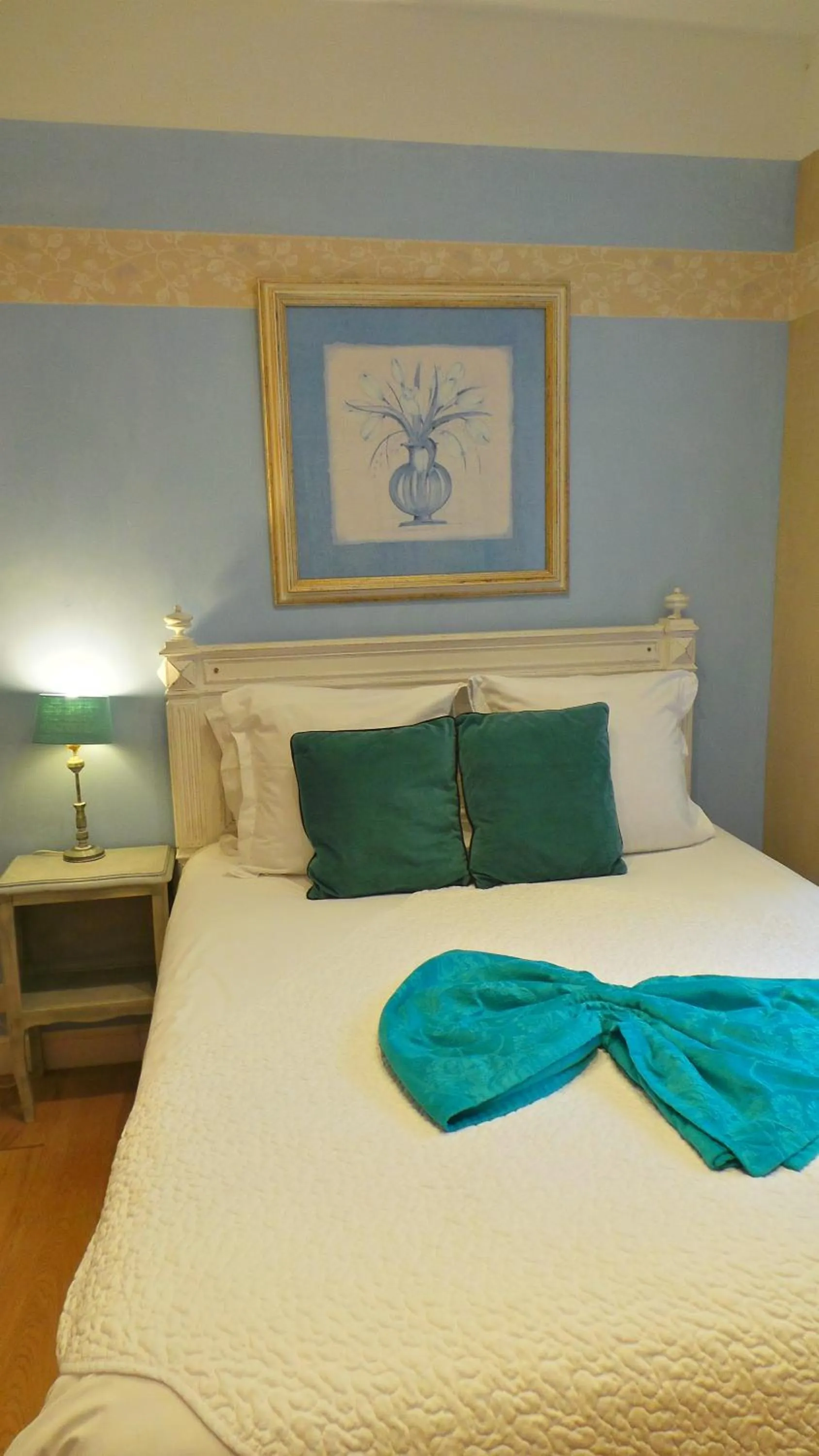 Decorative detail, Bed in Hotel Relais Du Postillon