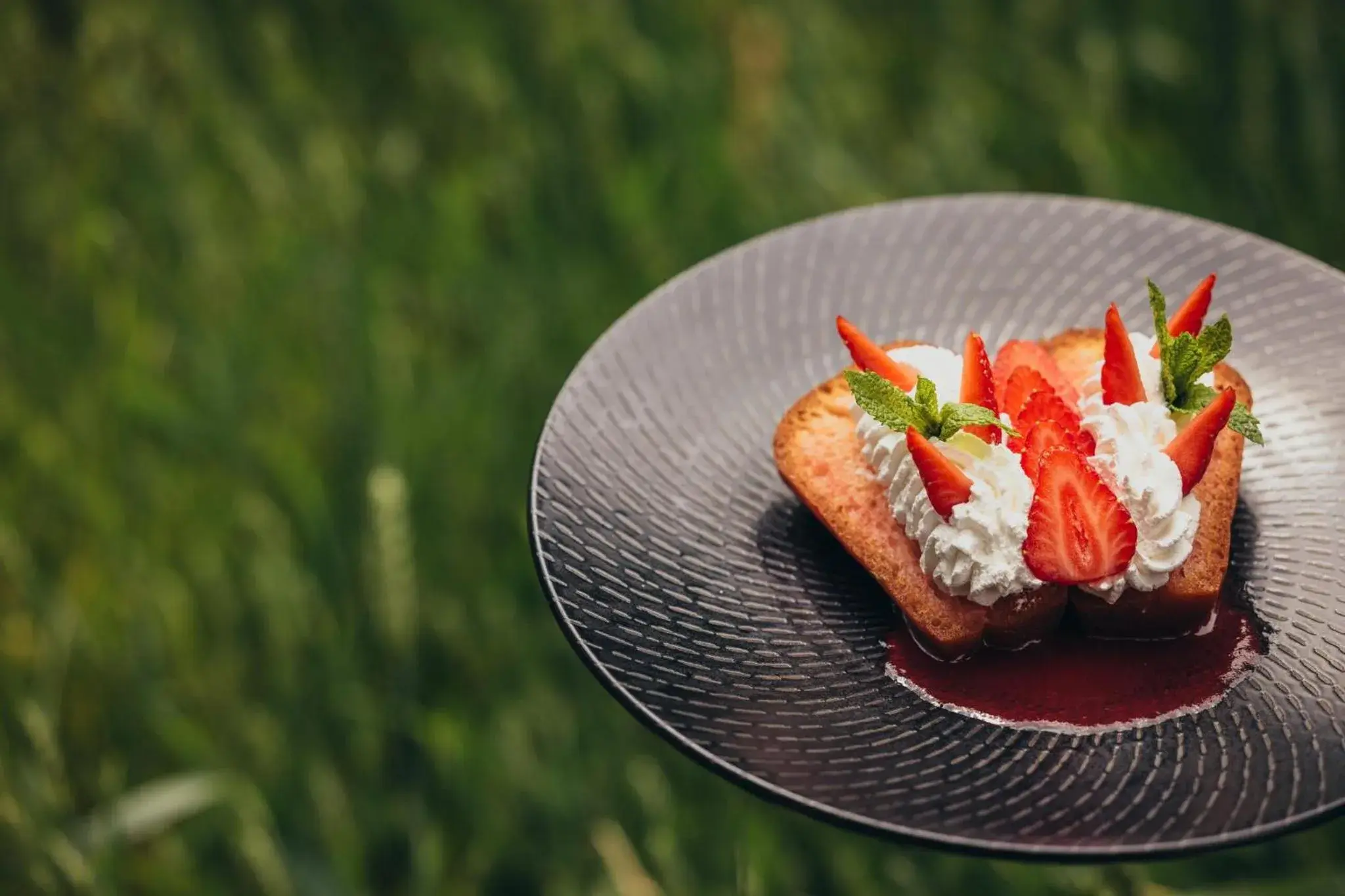 Restaurant/places to eat in Crowne Plaza Geneva by IHG Restaurant/places to eat in Crowne Plaza Geneva by IHG