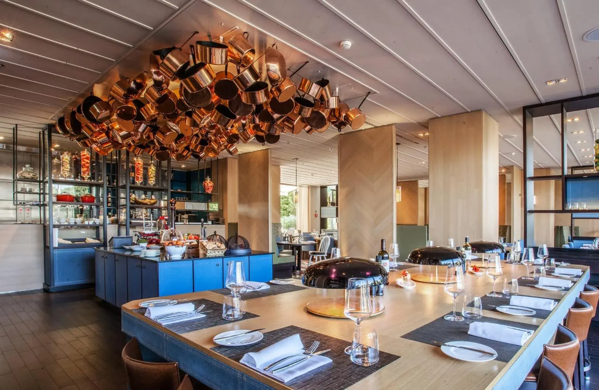 Restaurant/places to eat in Crowne Plaza Geneva by IHG Restaurant/places to eat in Crowne Plaza Geneva by IHG