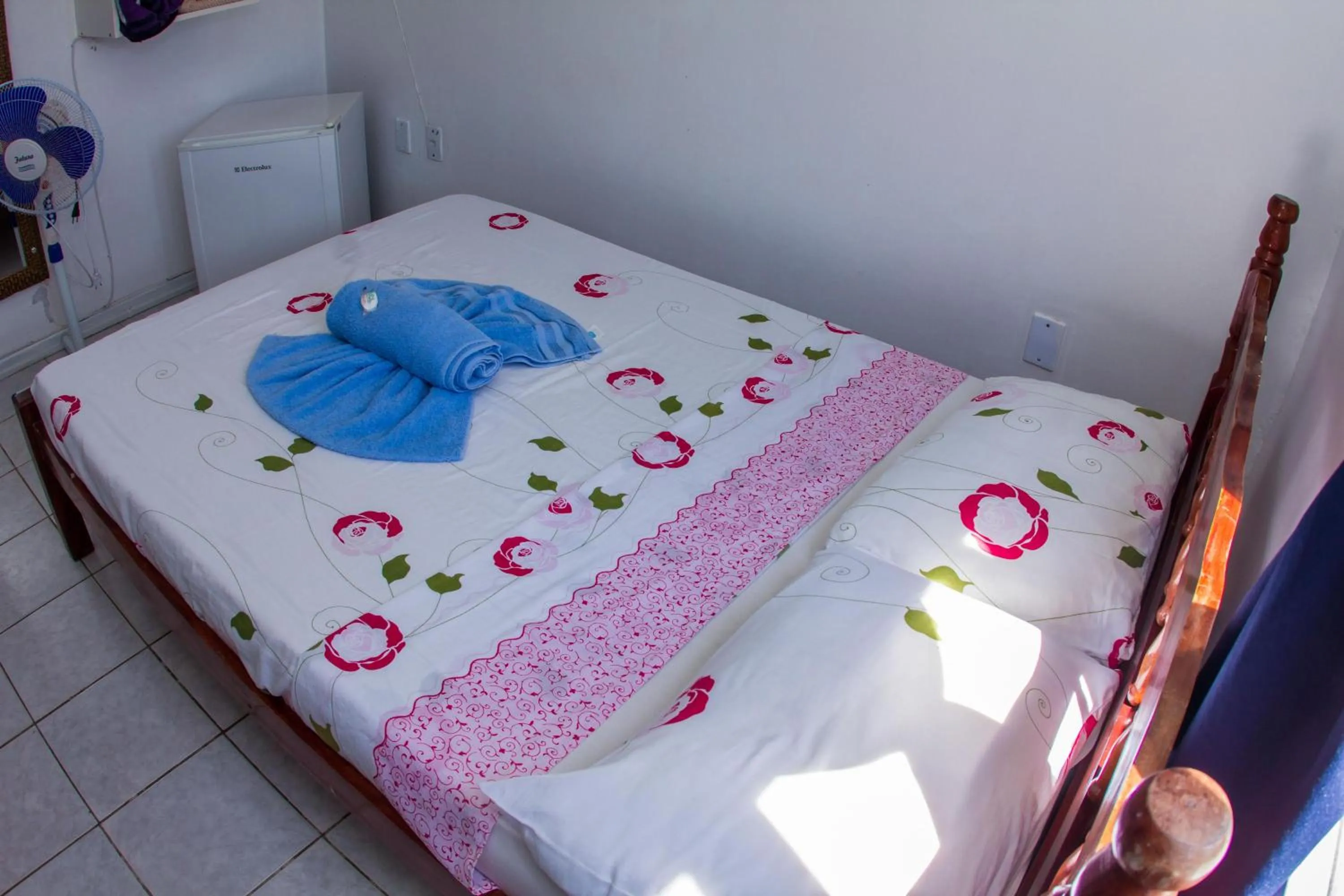 Bed in Hotel Recanto do Mar