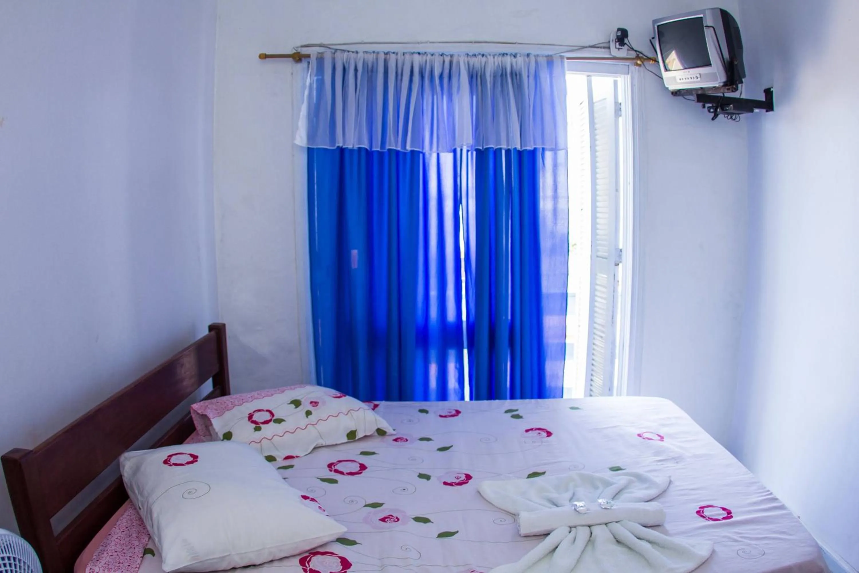 Photo of the whole room, Bed in Hotel Recanto do Mar