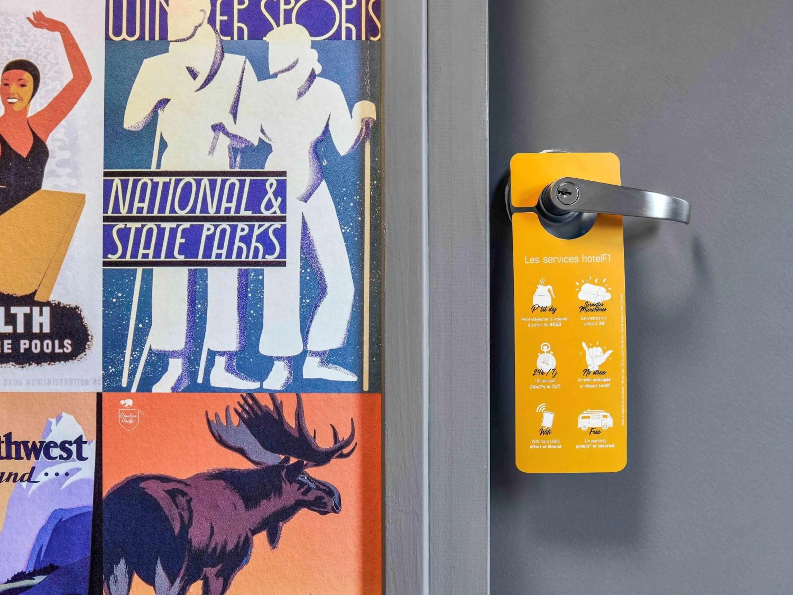 Photo of the whole room in hotelF1 Villeneuve Loubet