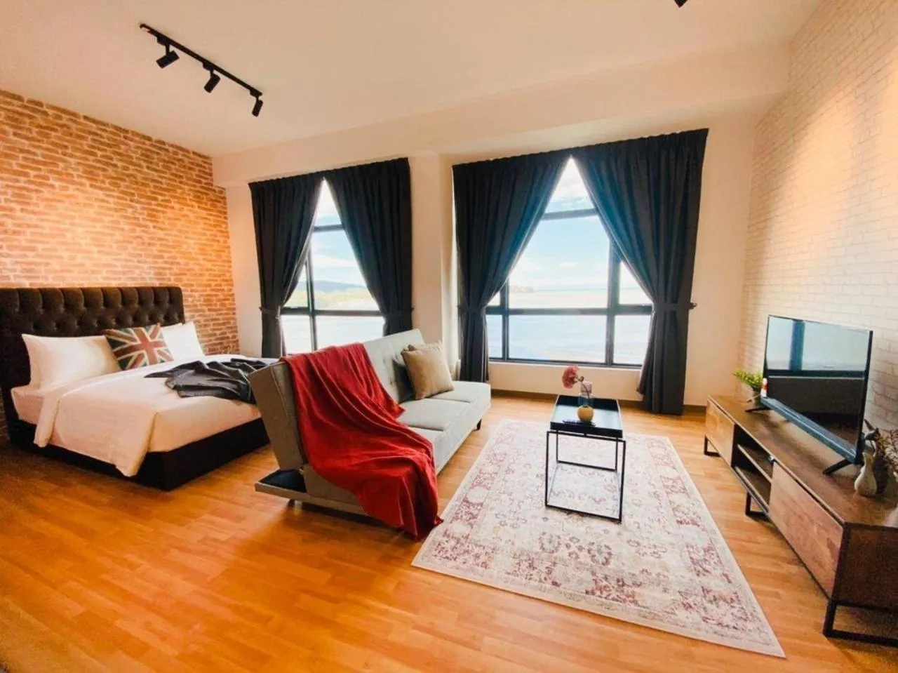 Bedroom, Bed in Kuantan Imperium by Glex