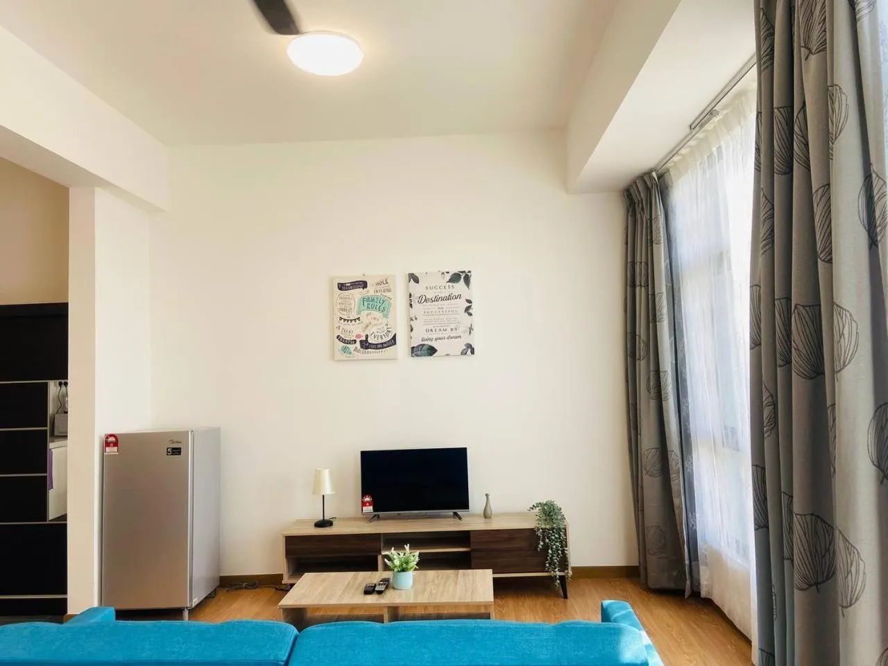 Living room in Kuantan Imperium by Glex