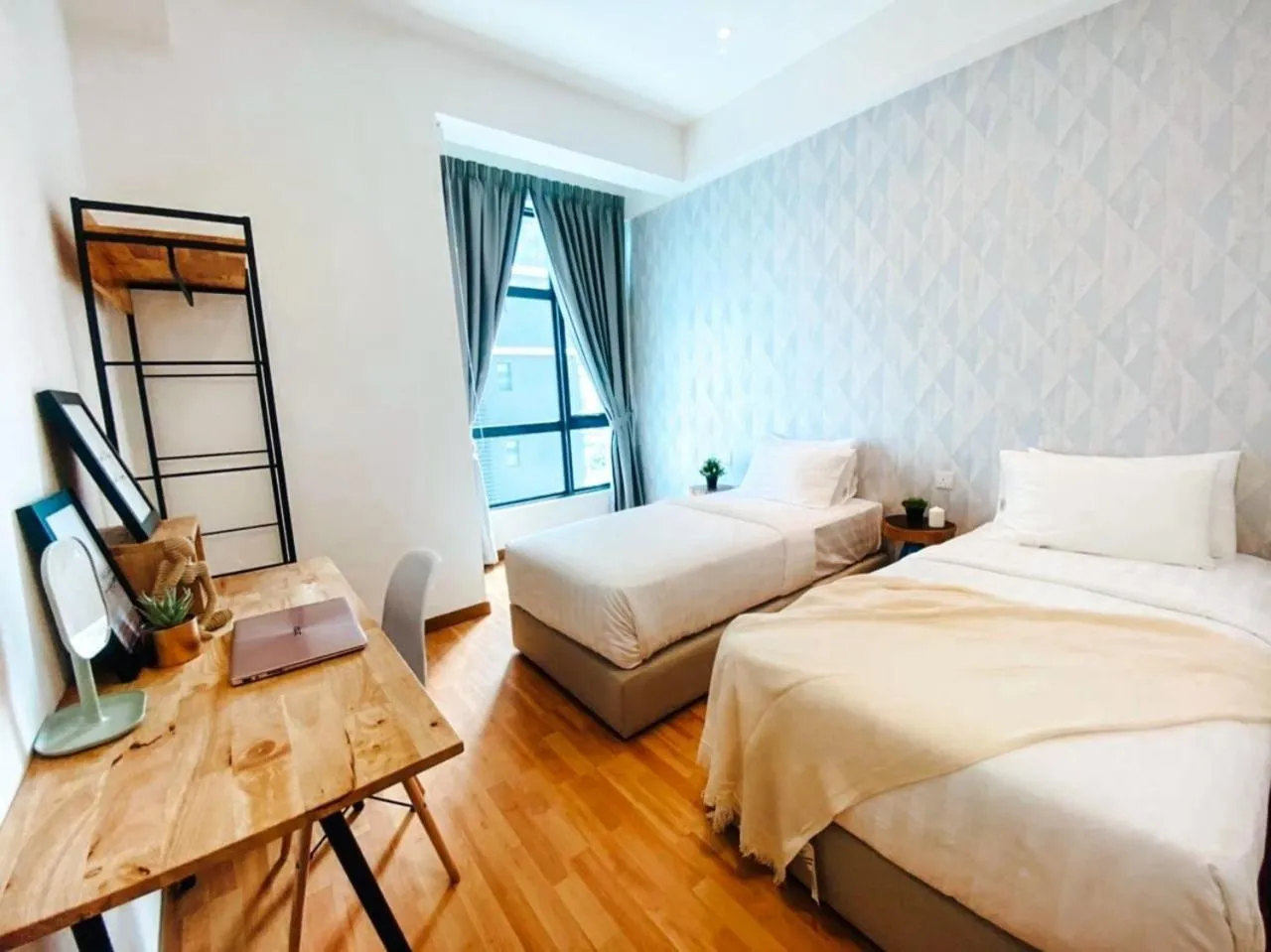 Bedroom, Bed in Kuantan Imperium by Glex