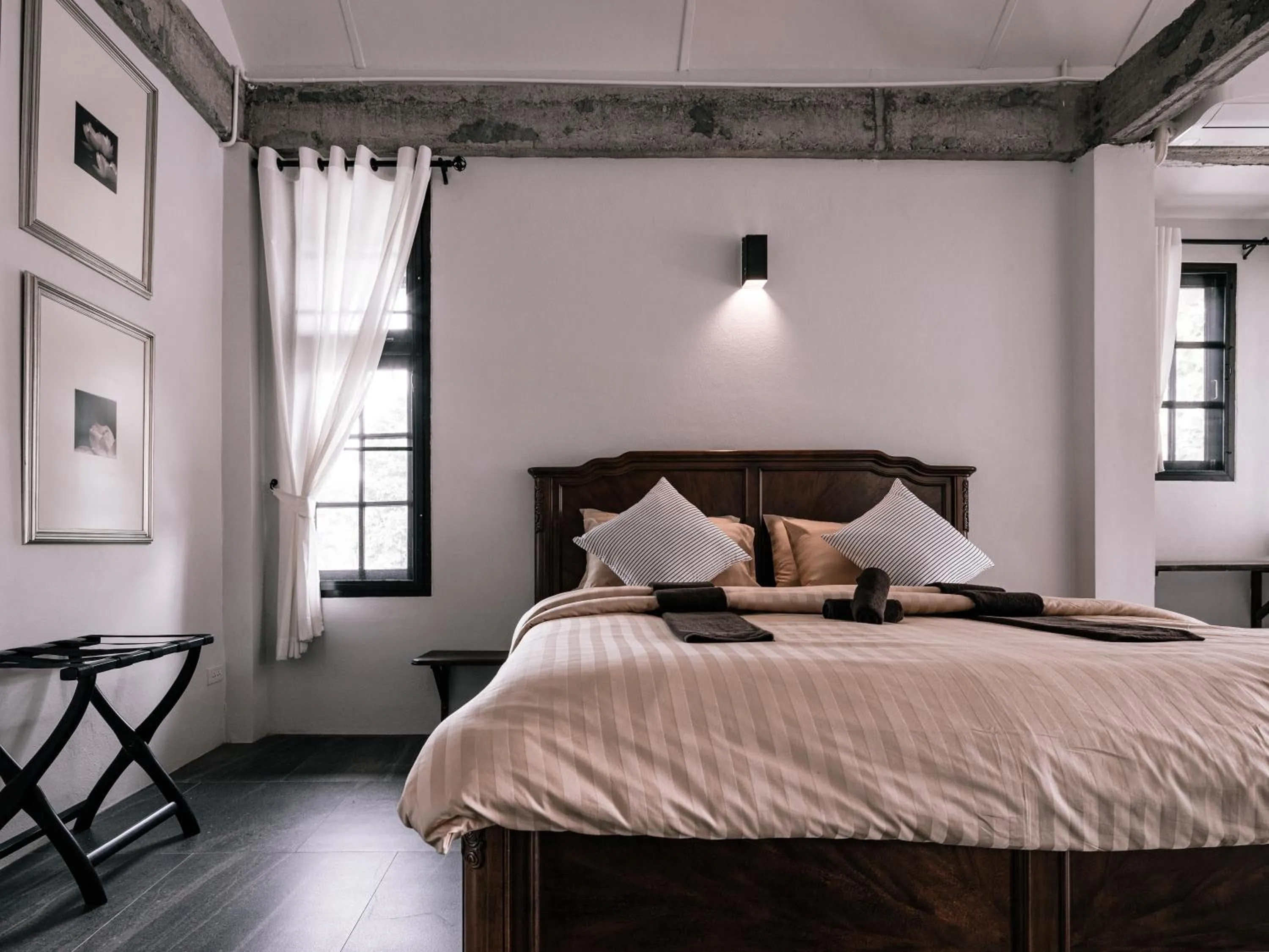 Bed in Palin Family Cottage