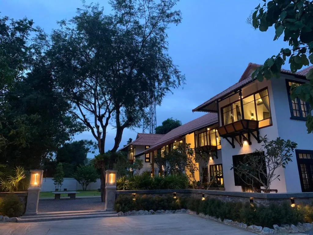 Property building in Palin Family Cottage