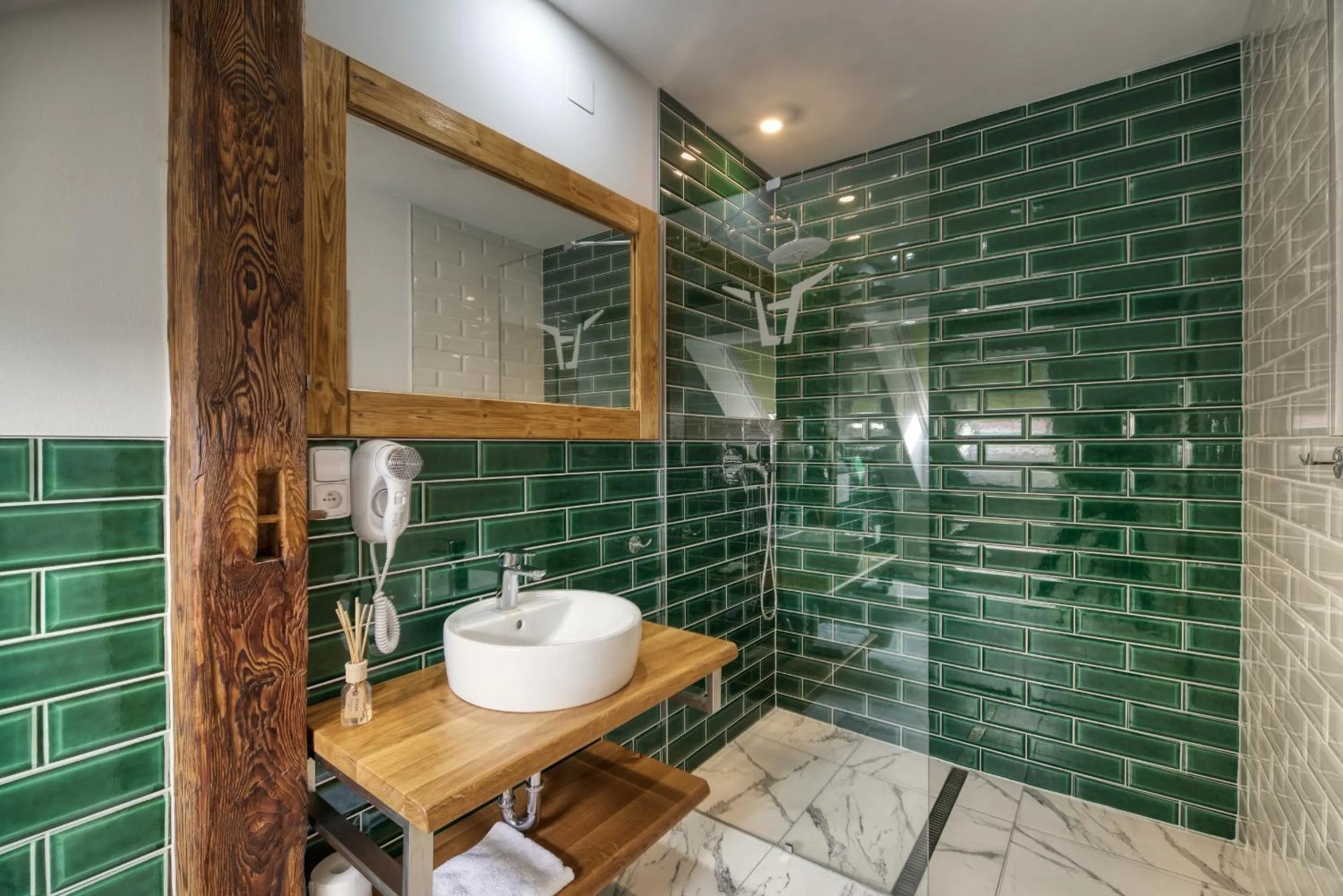 Bathroom in Pivní Hotel