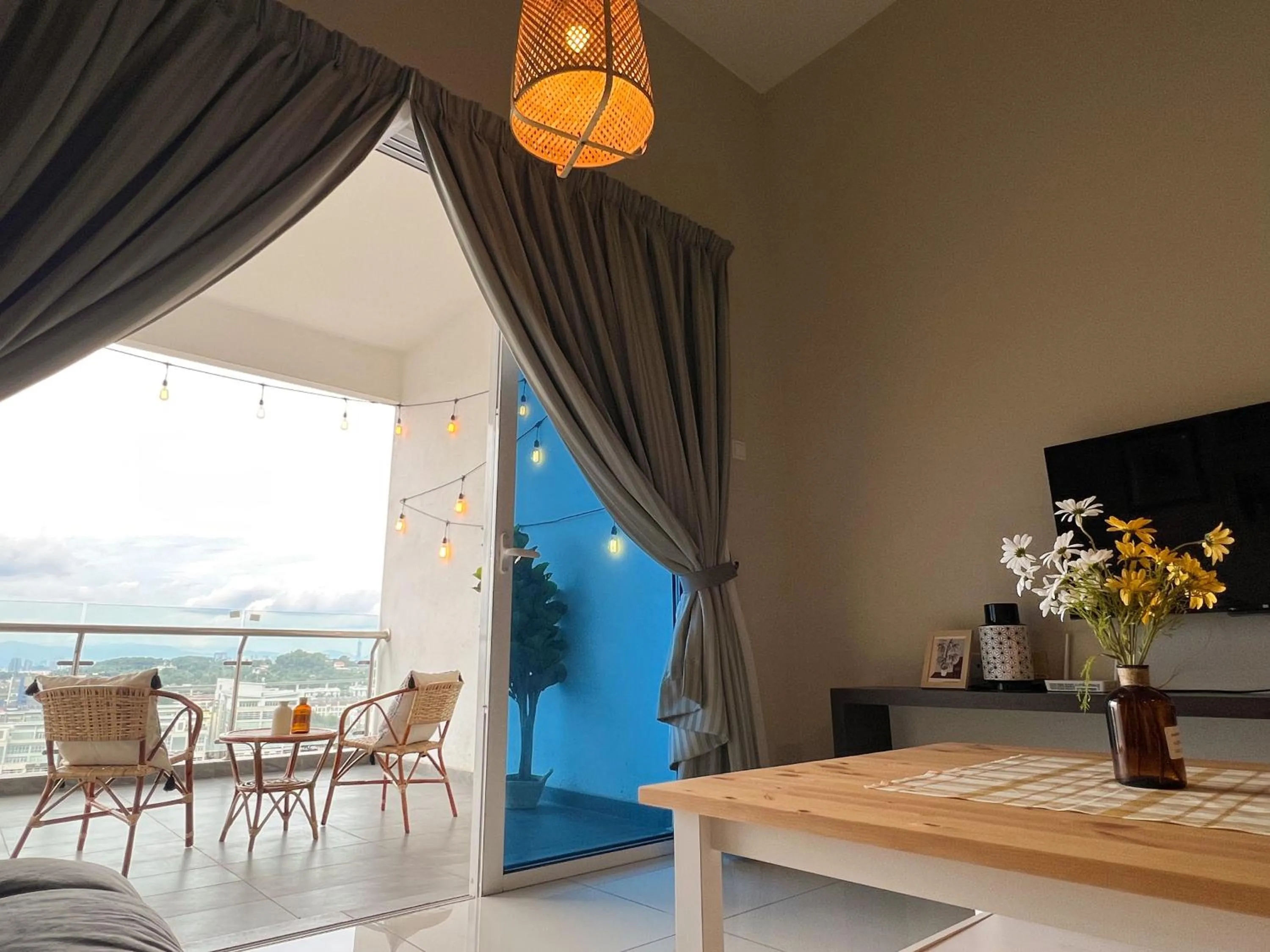 Balcony/Terrace in Skypod Residence Puchong