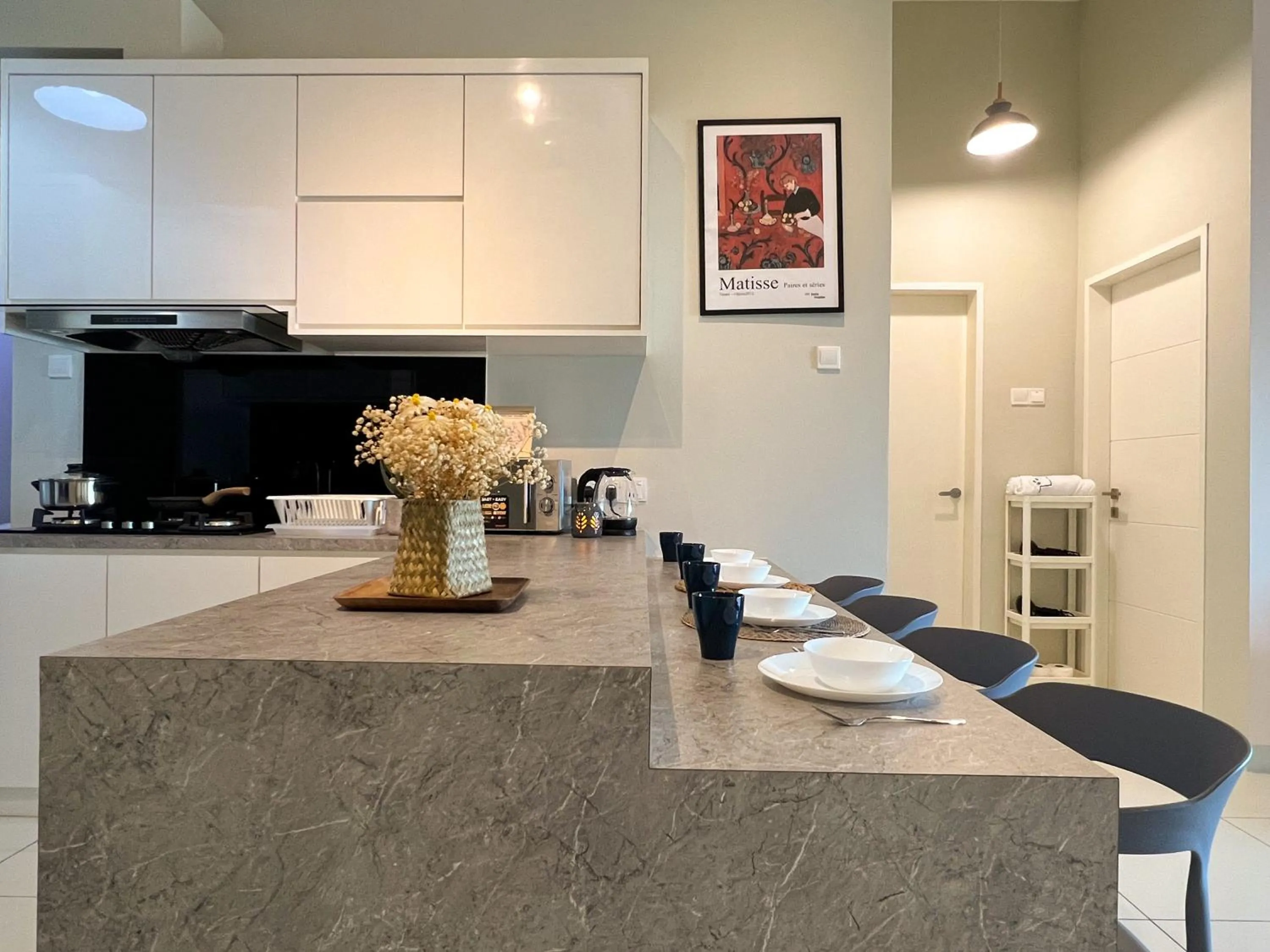 Kitchen or kitchenette in Skypod Residence Puchong