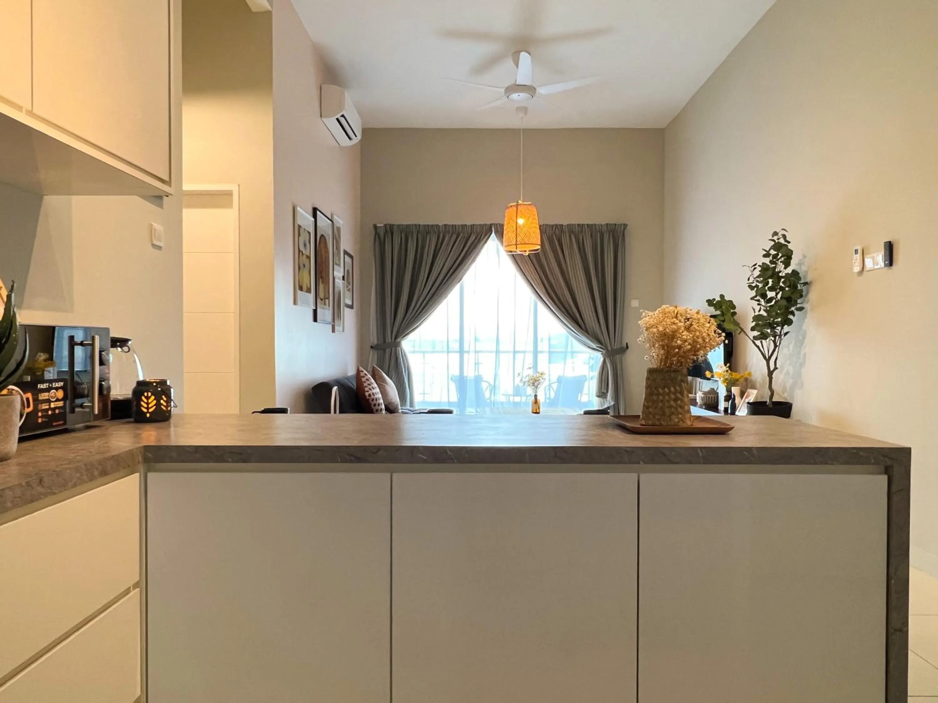 Kitchen or kitchenette in Skypod Residence Puchong