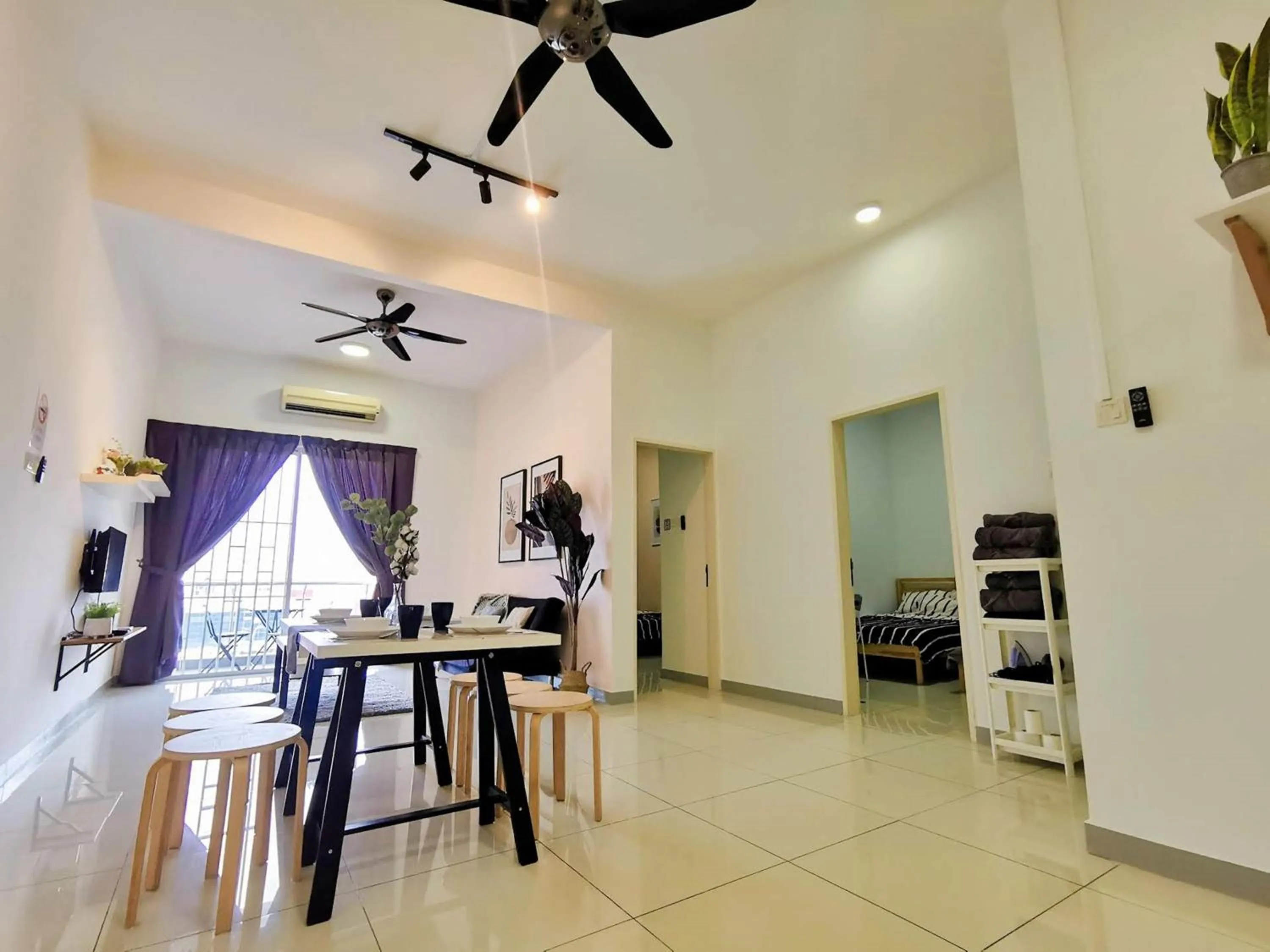 Dining area in Skypod Residence Puchong
