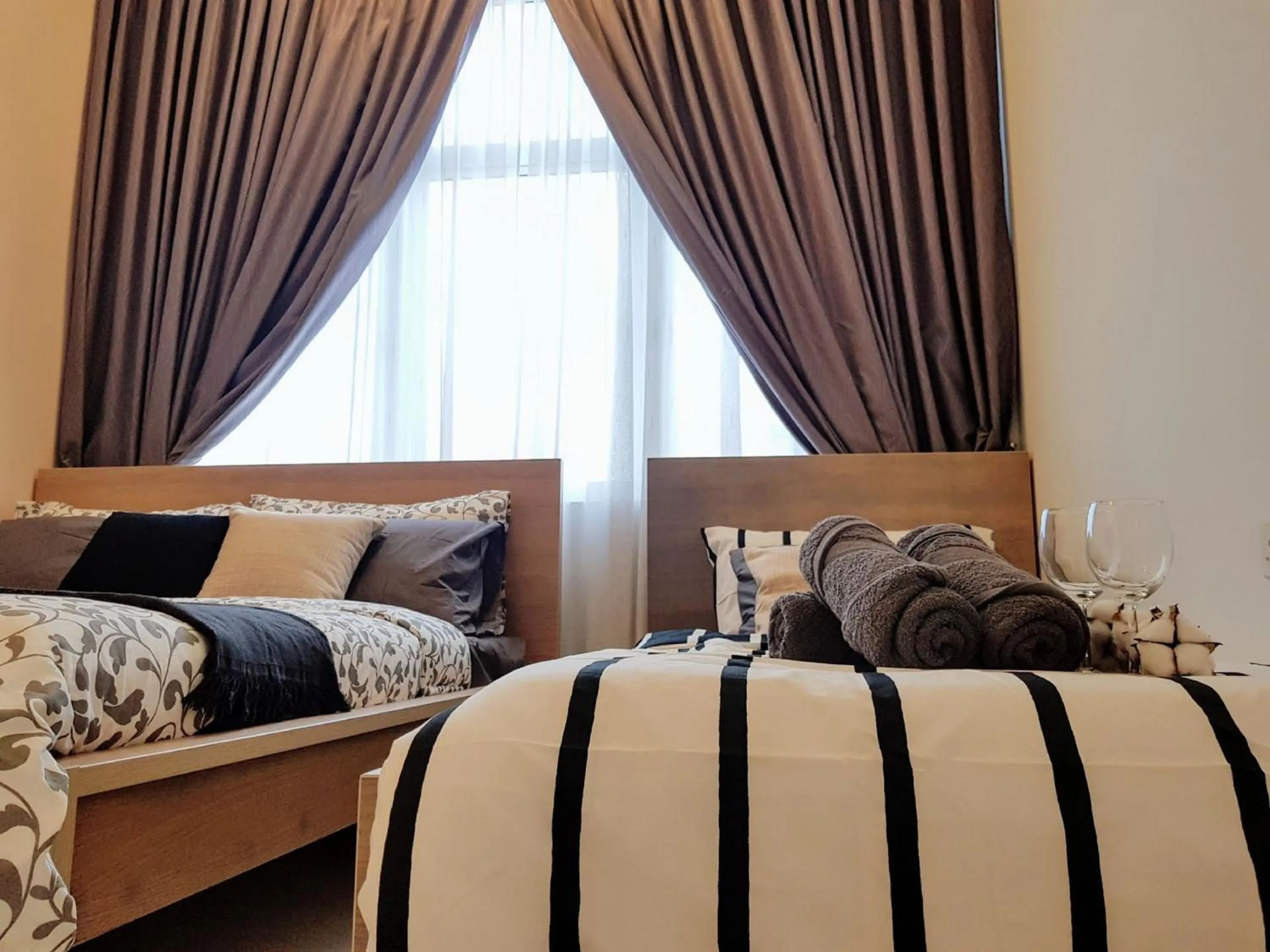 Bedroom, Bed in Skypod Residence Puchong