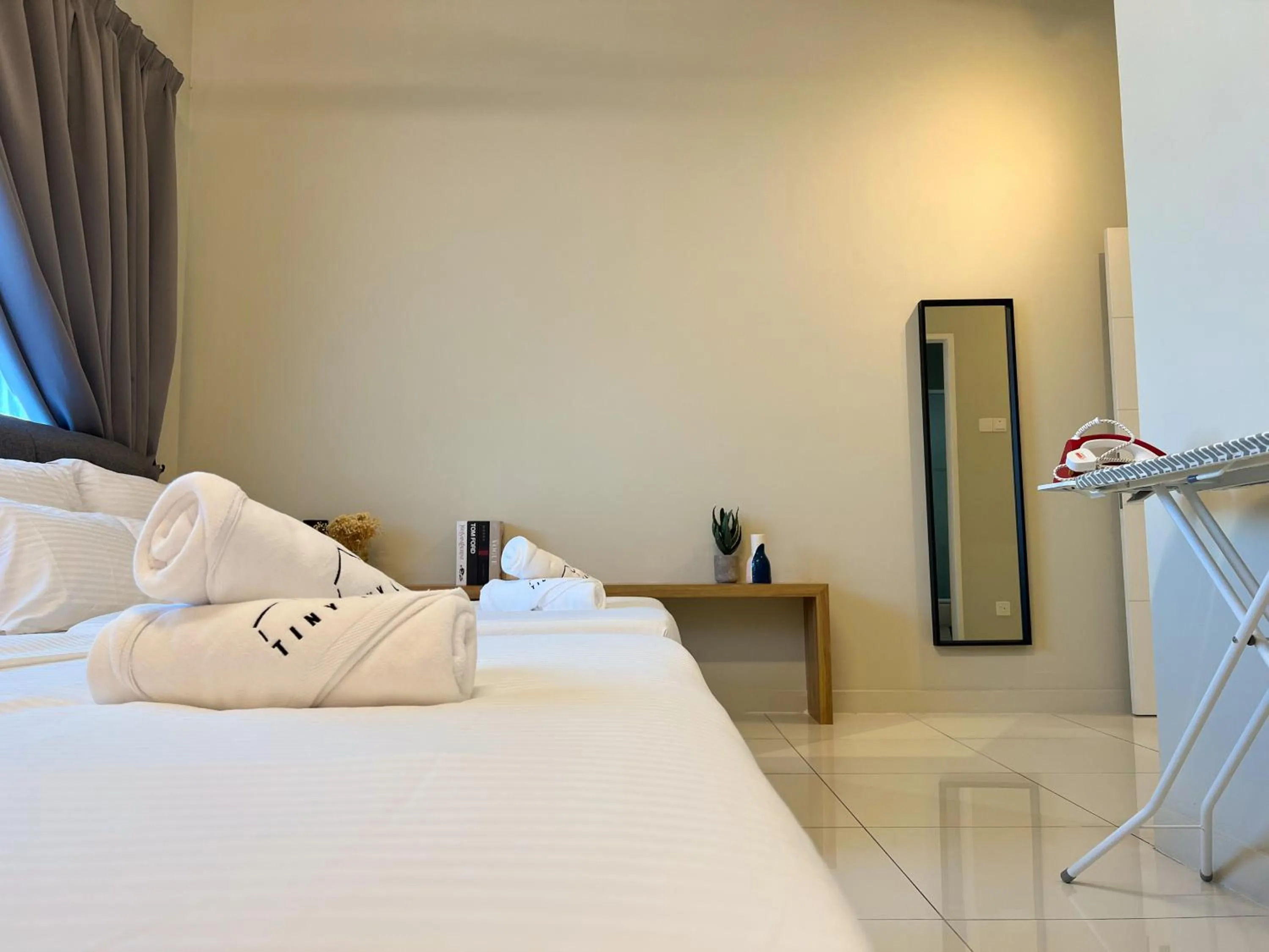 Bedroom, Bed in Skypod Residence Puchong