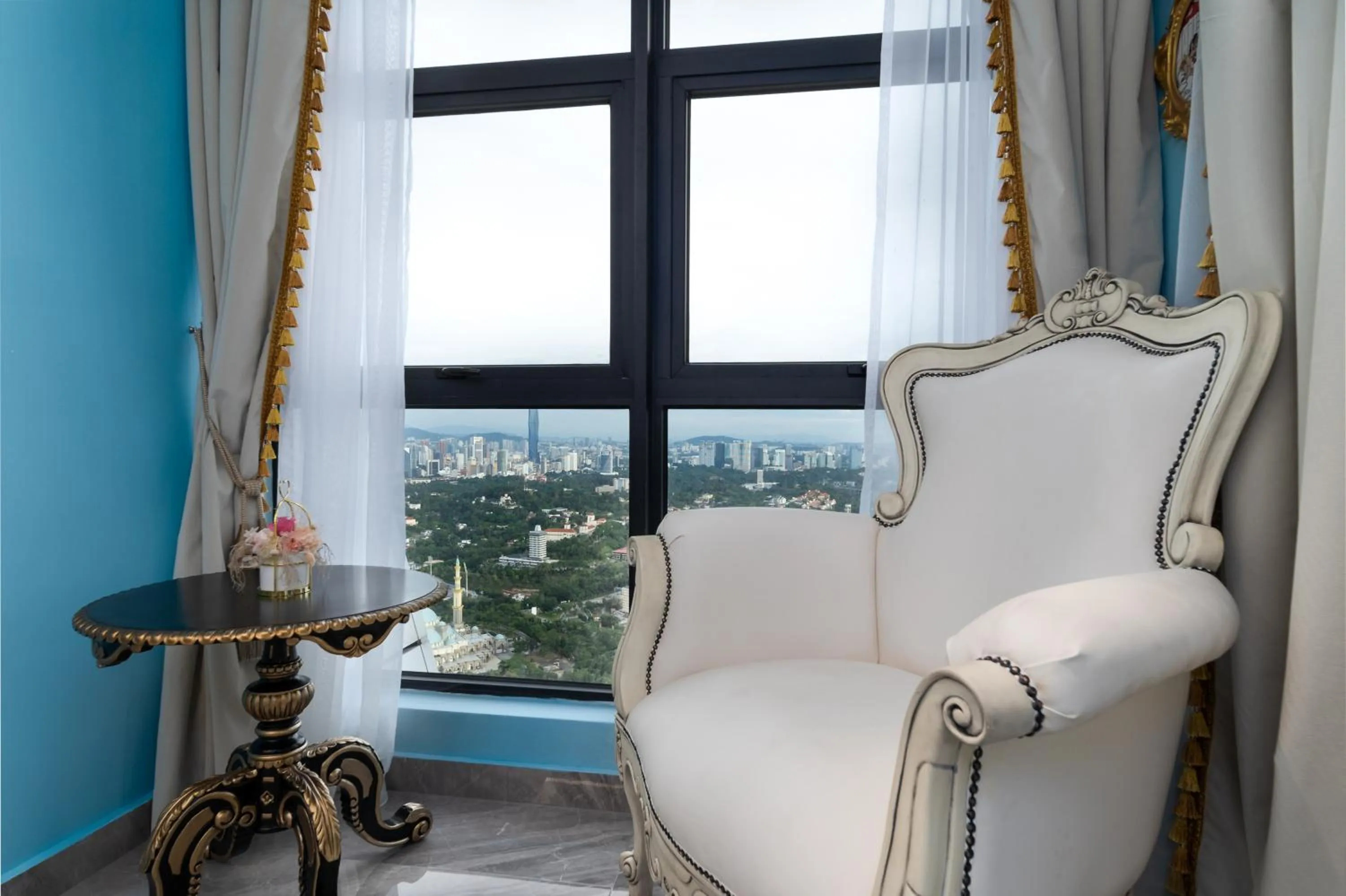 View (from property/room) in arte by Thomas Chan