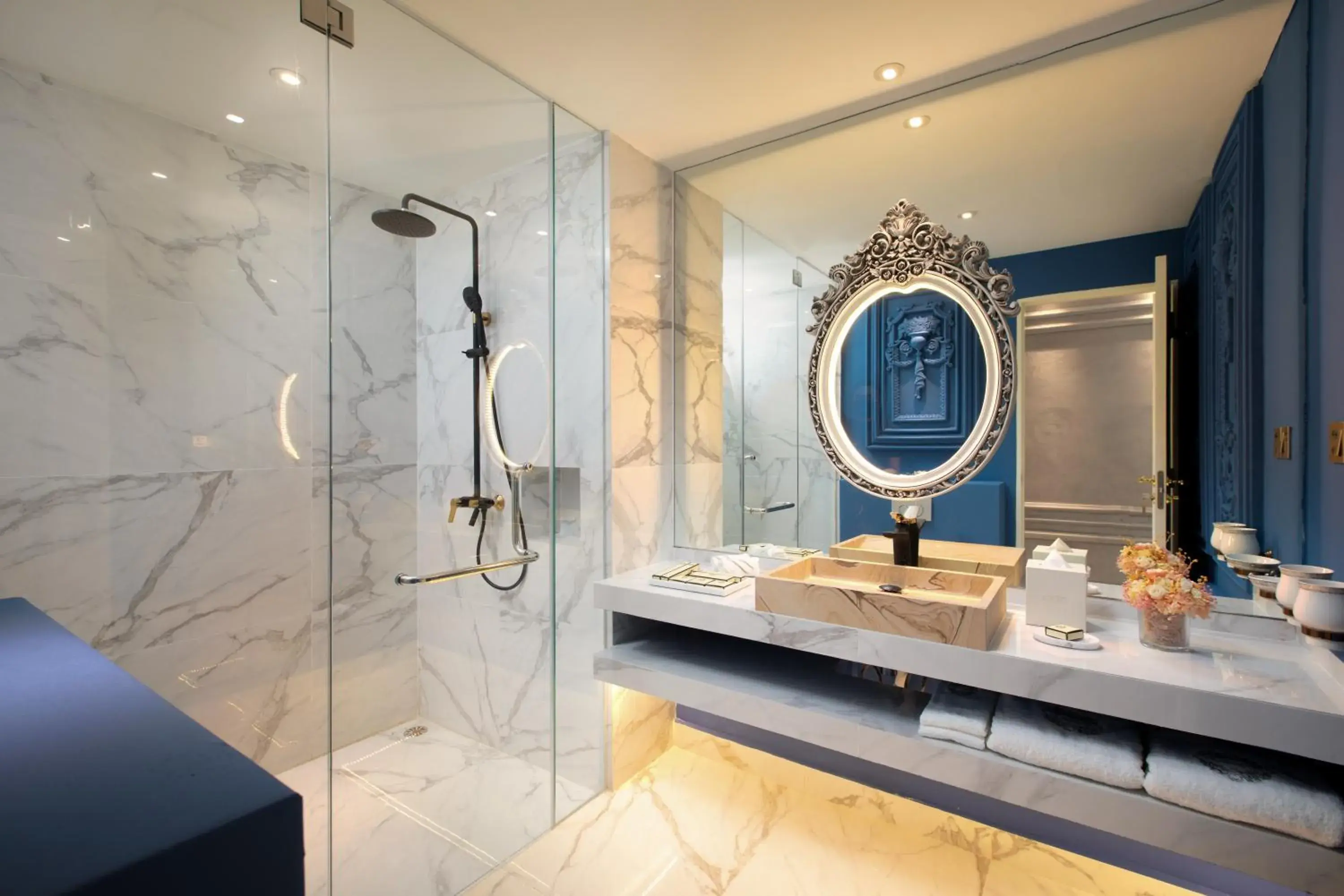 Bathroom in arte by Thomas Chan Bathroom in arte by Thomas Chan