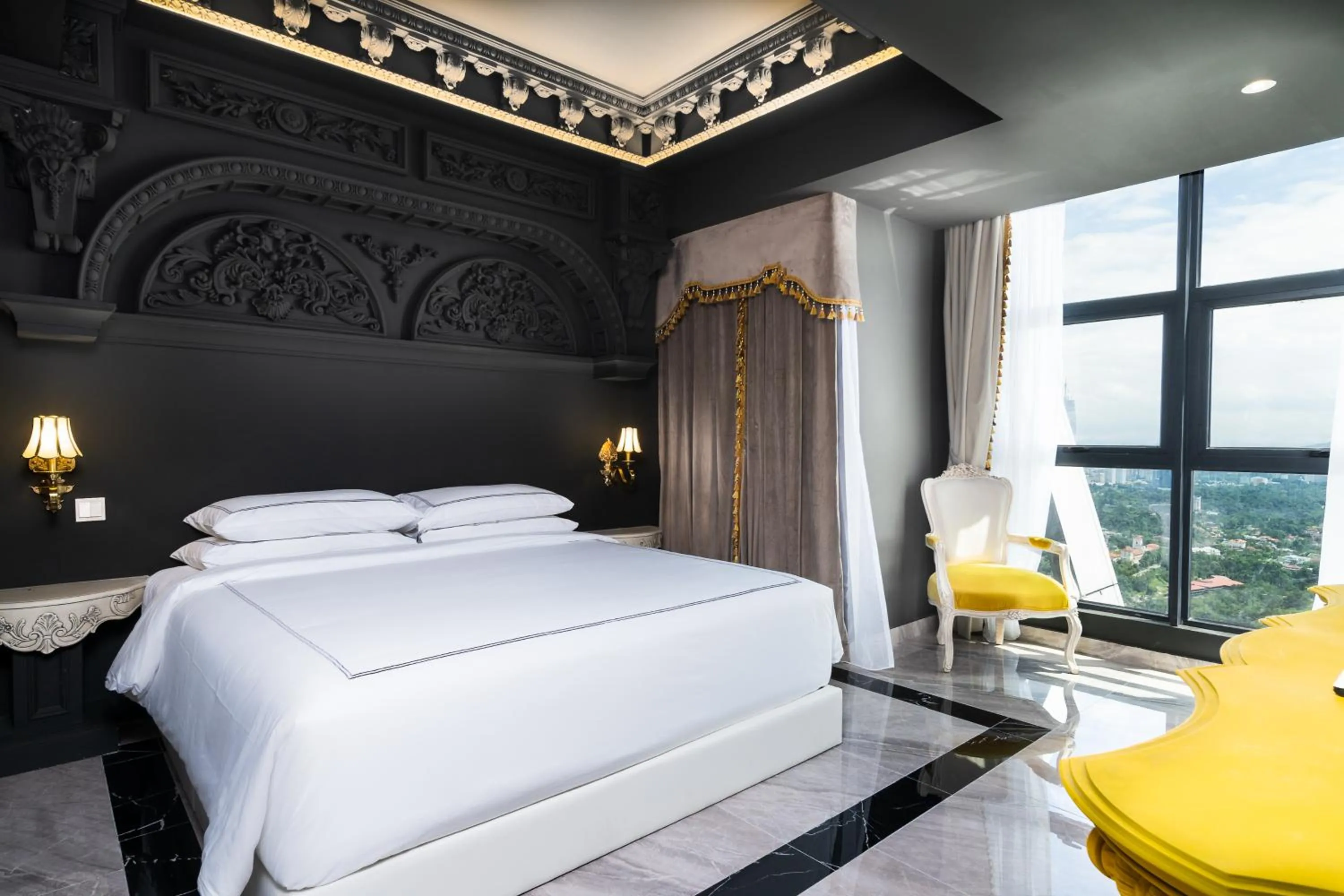 Bed in arte by Thomas Chan