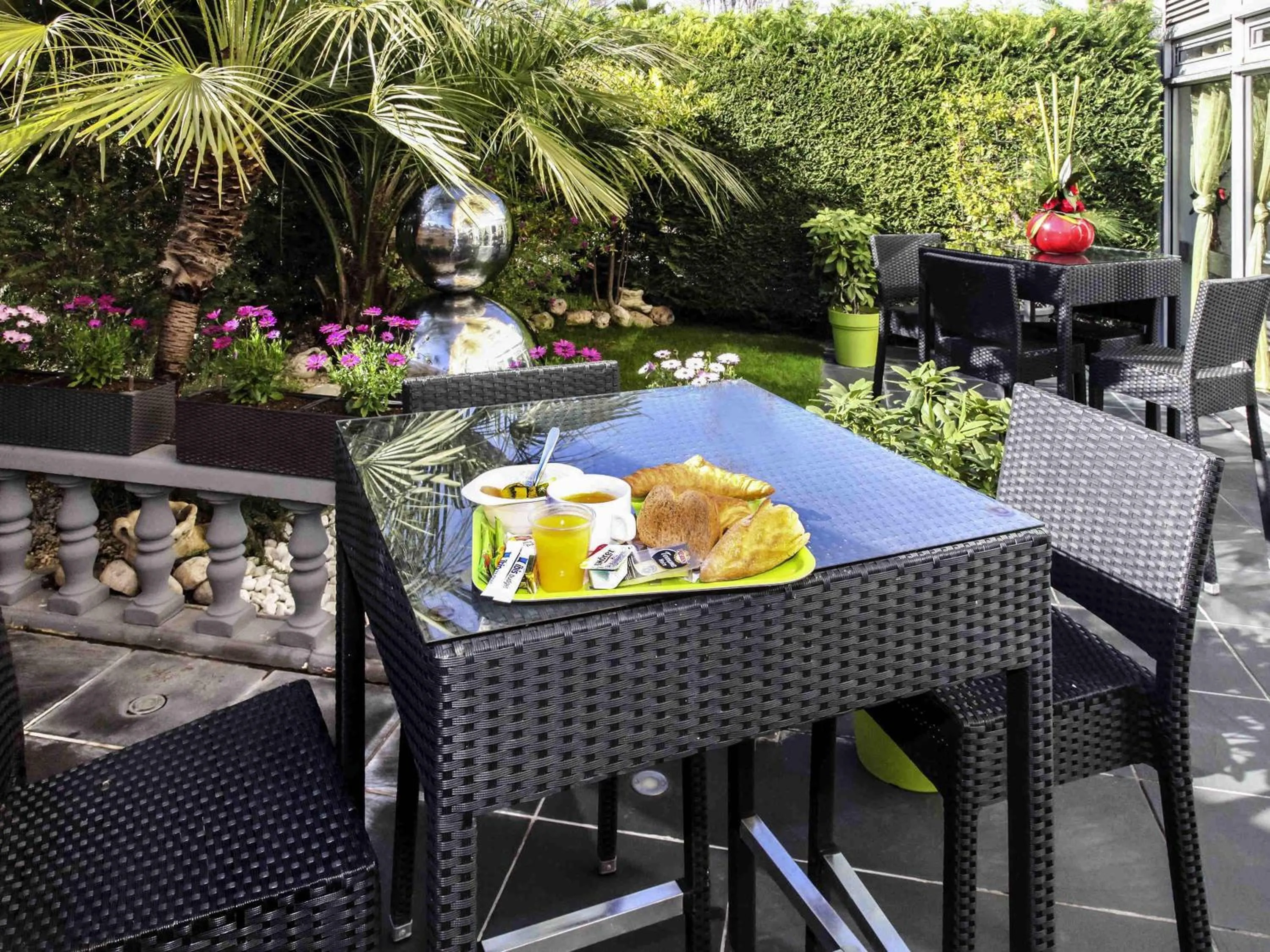 Breakfast in Hotel Ibis Budget Nice Palais Nikaia