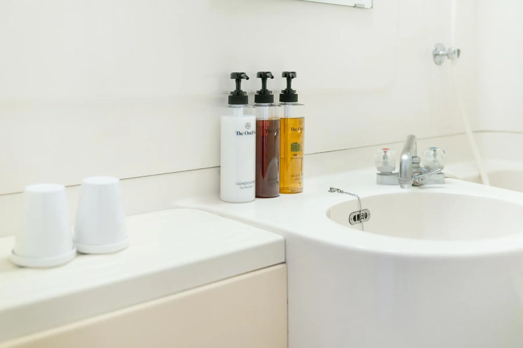 Photo of the whole room in The OneFive Okayama