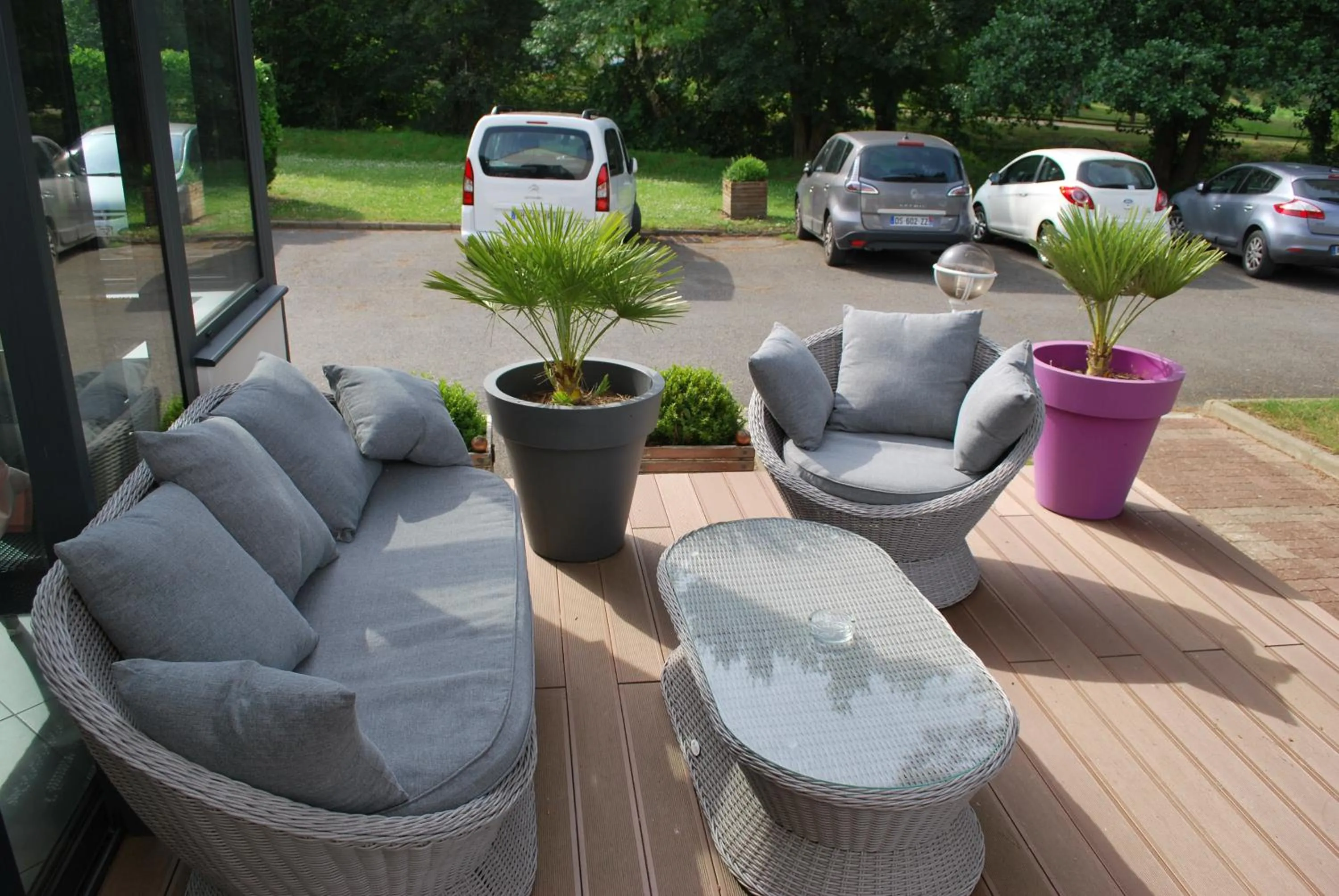 Garden in Hotel Le Relais des Champs
