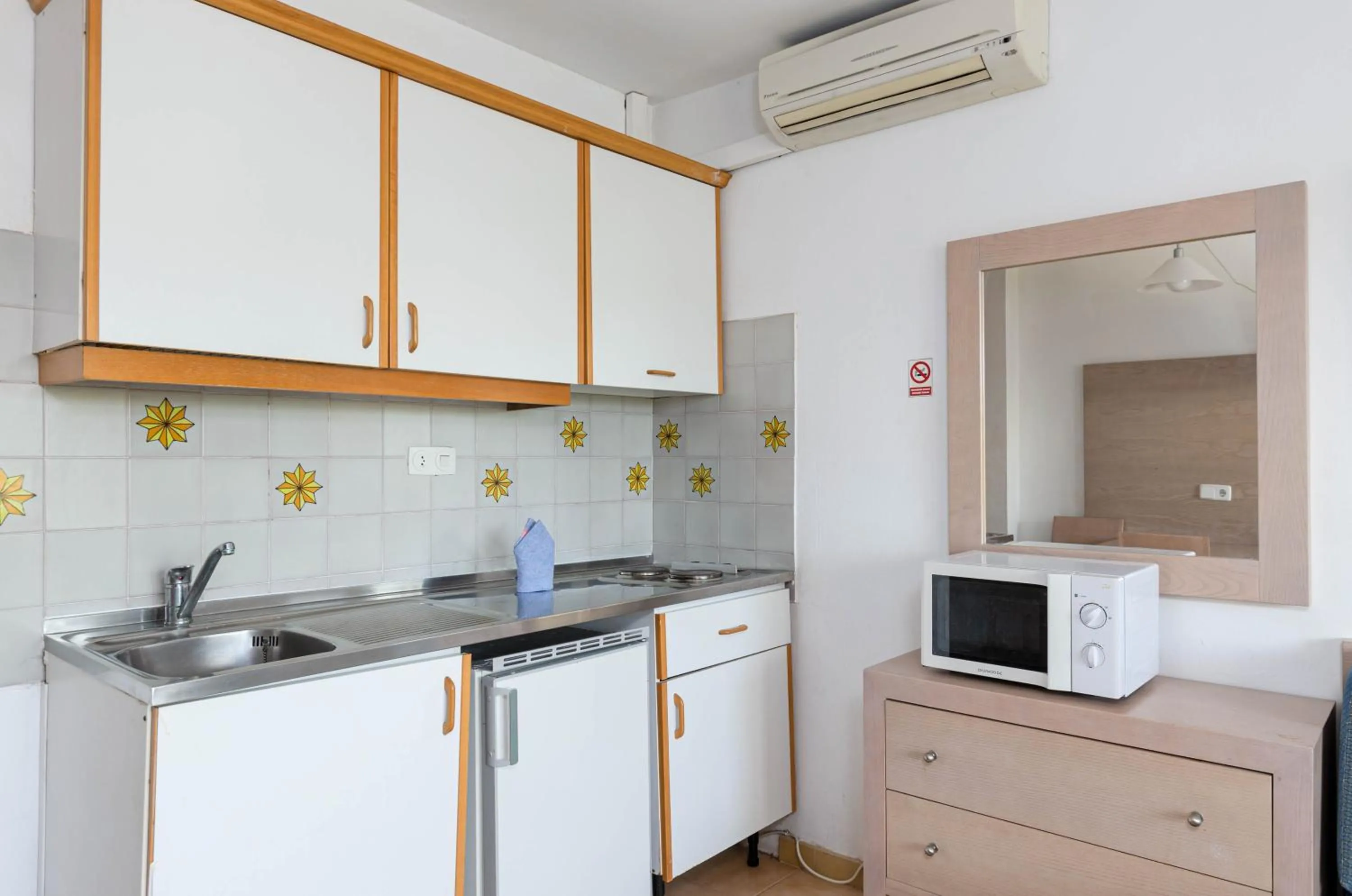 kitchen in Mariner Club