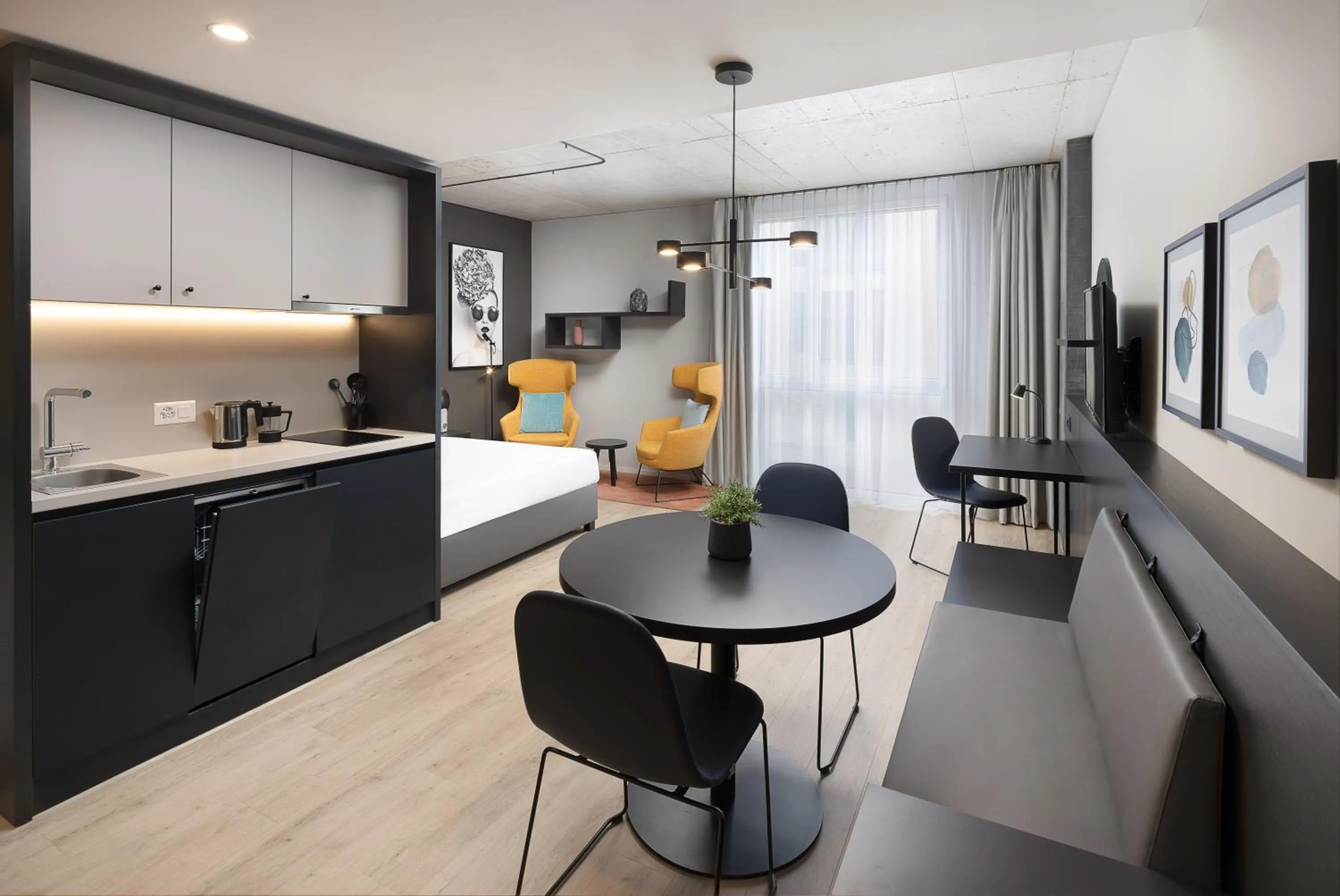 Kitchen or kitchenette in Radisson Hotel & Suites Zurich