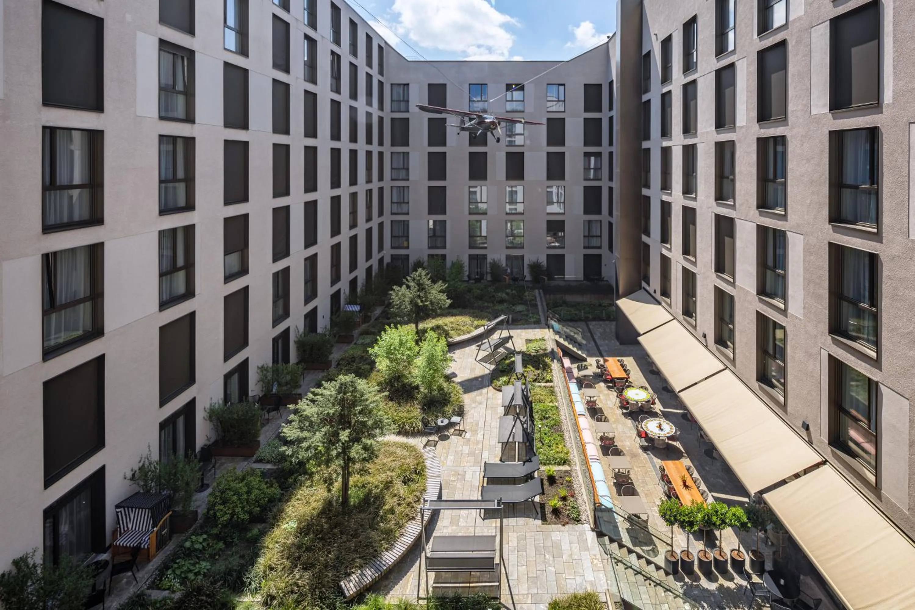 Garden in Radisson Hotel & Suites Zurich