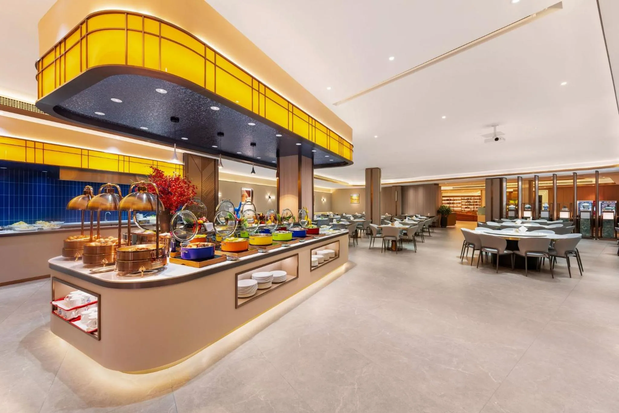 Restaurant/places to eat in Holiday Inn Express Shanghai Putuo by IHG