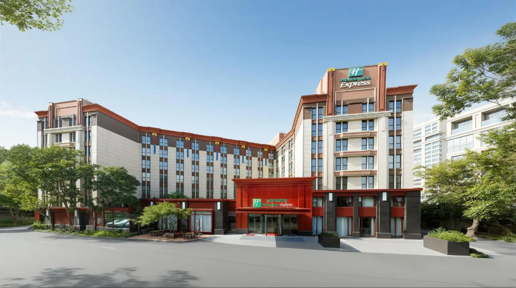 Property building in Holiday Inn Express Shanghai Putuo by IHG Property building in Holiday Inn Express Shanghai Putuo by IHG