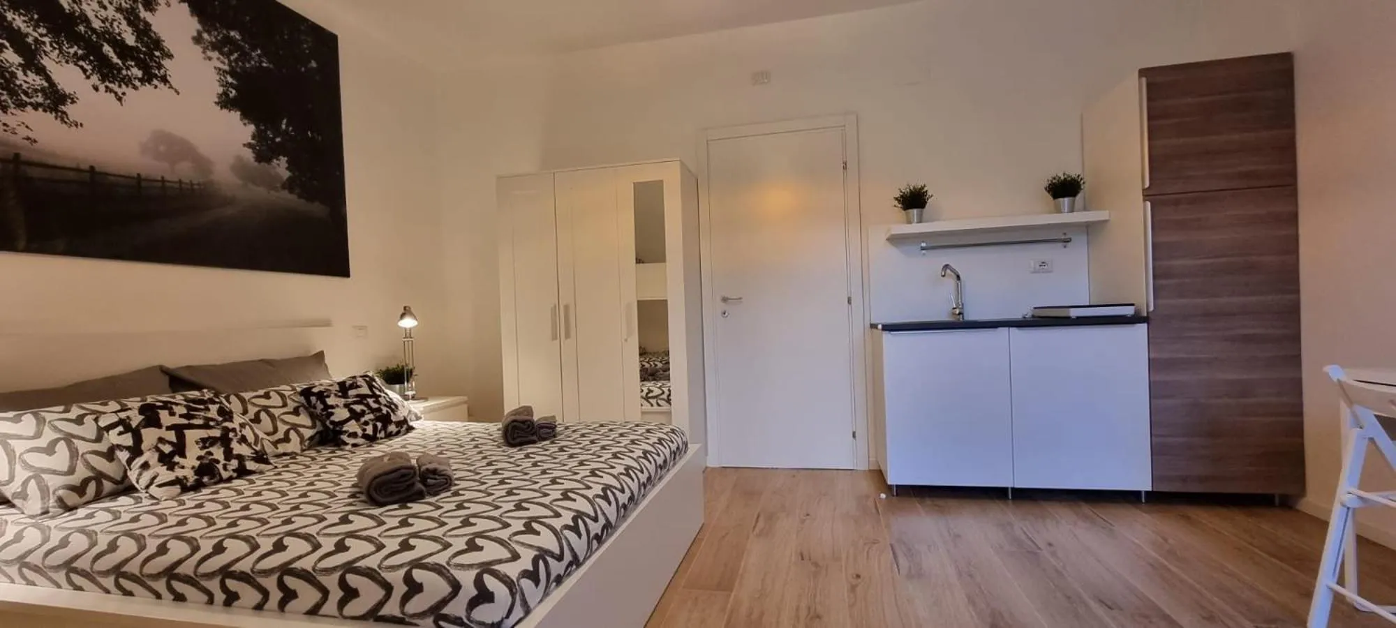 Bed in San Donato Policlinico Rooms