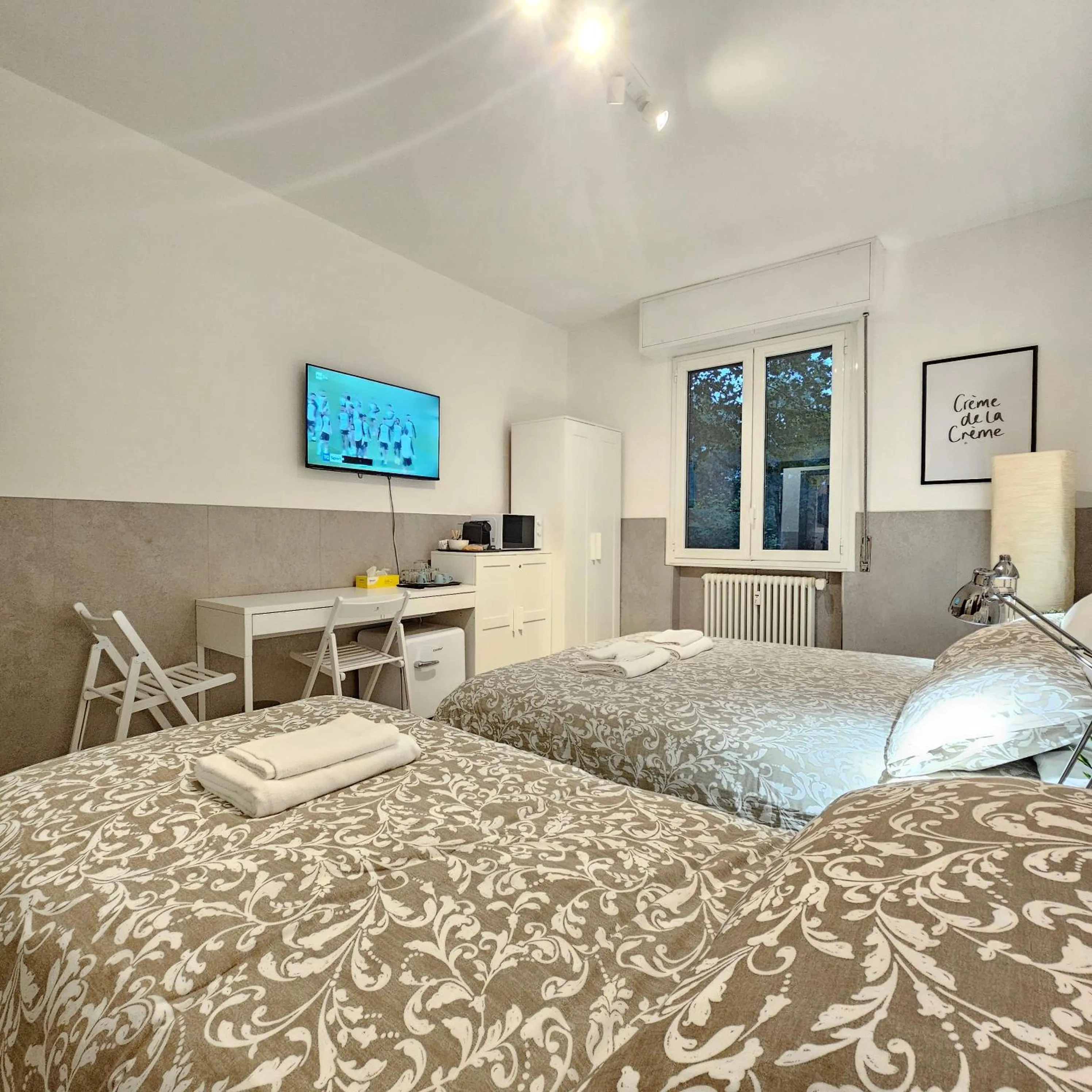 Bed in San Donato Policlinico Rooms