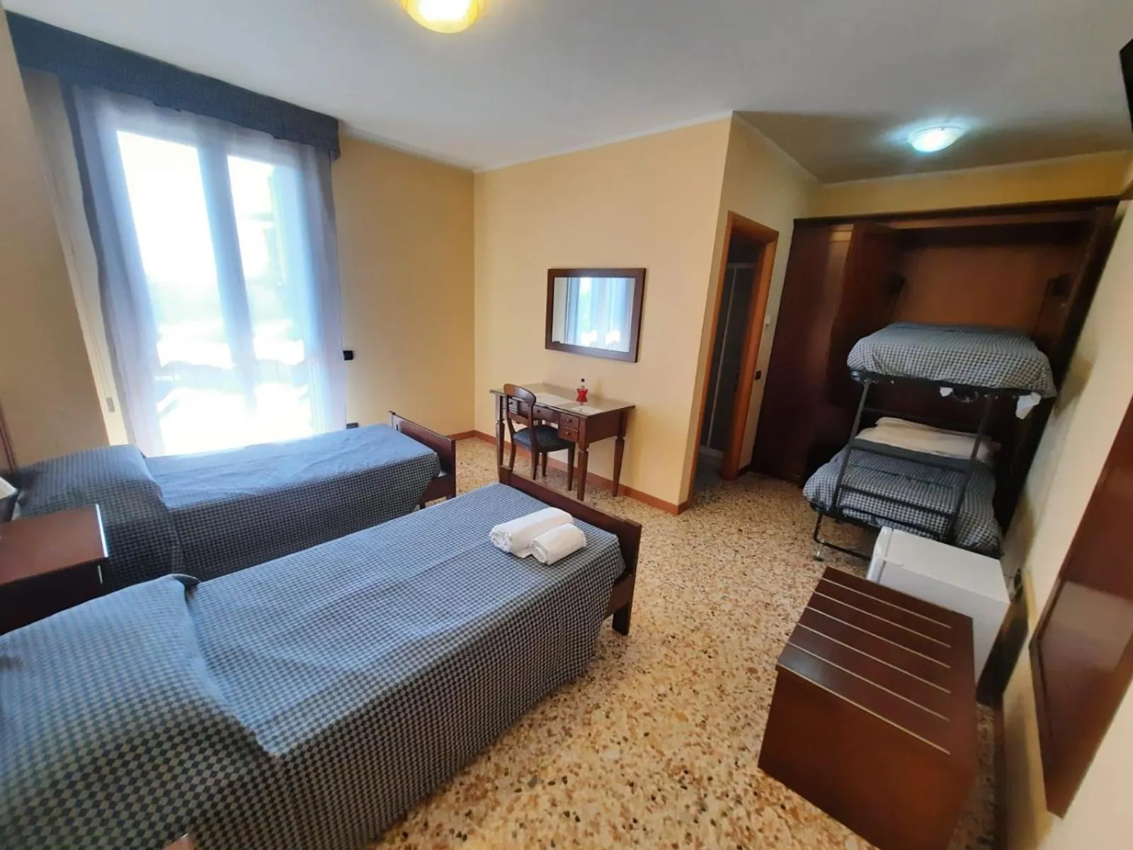 Bed in Affittacamere Canal