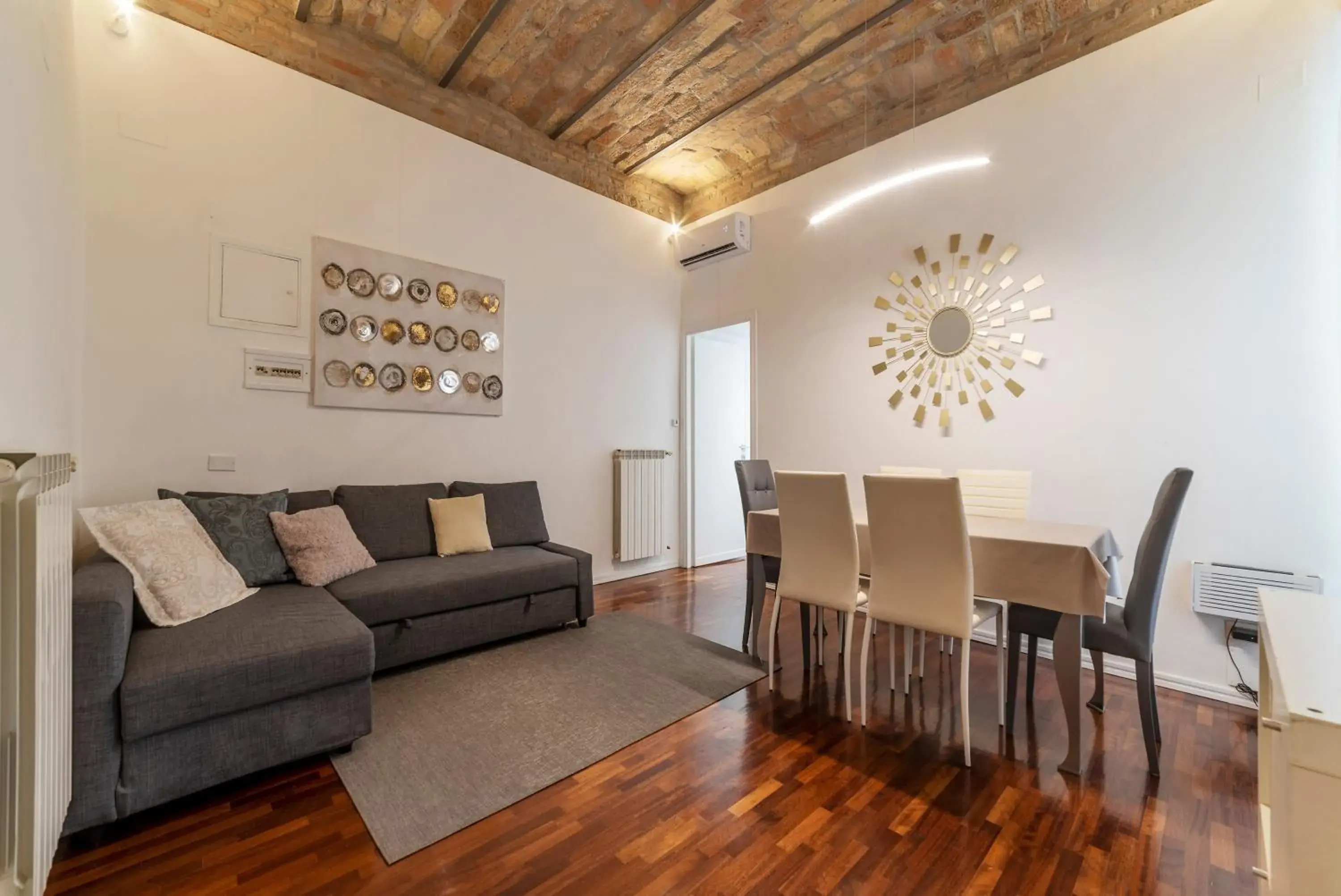 GuestHost - Fontana di Trevi Design Apartment GuestHost - Fontana di Trevi Design Apartment