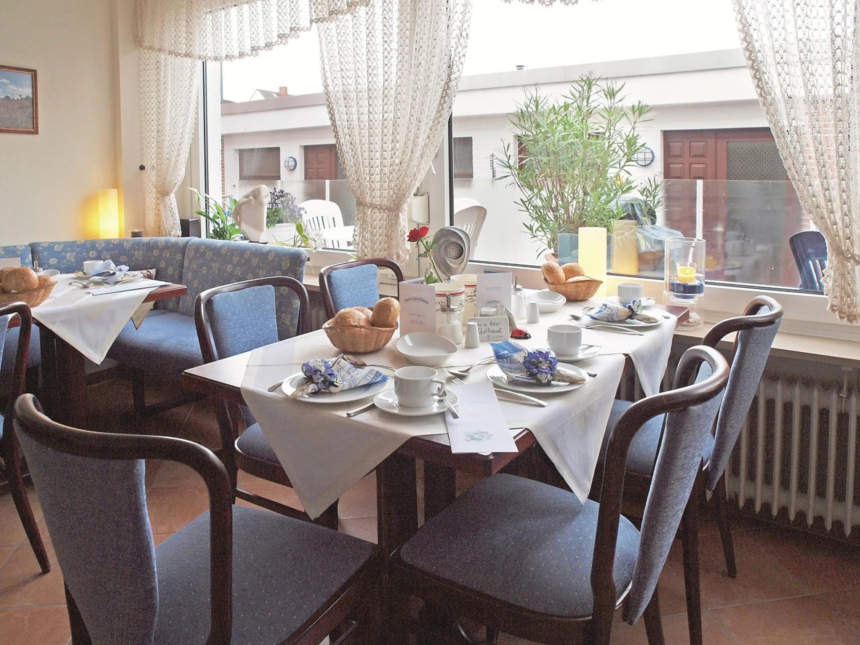 Restaurant/places to eat in Haus Thorwarth - Hotel garni