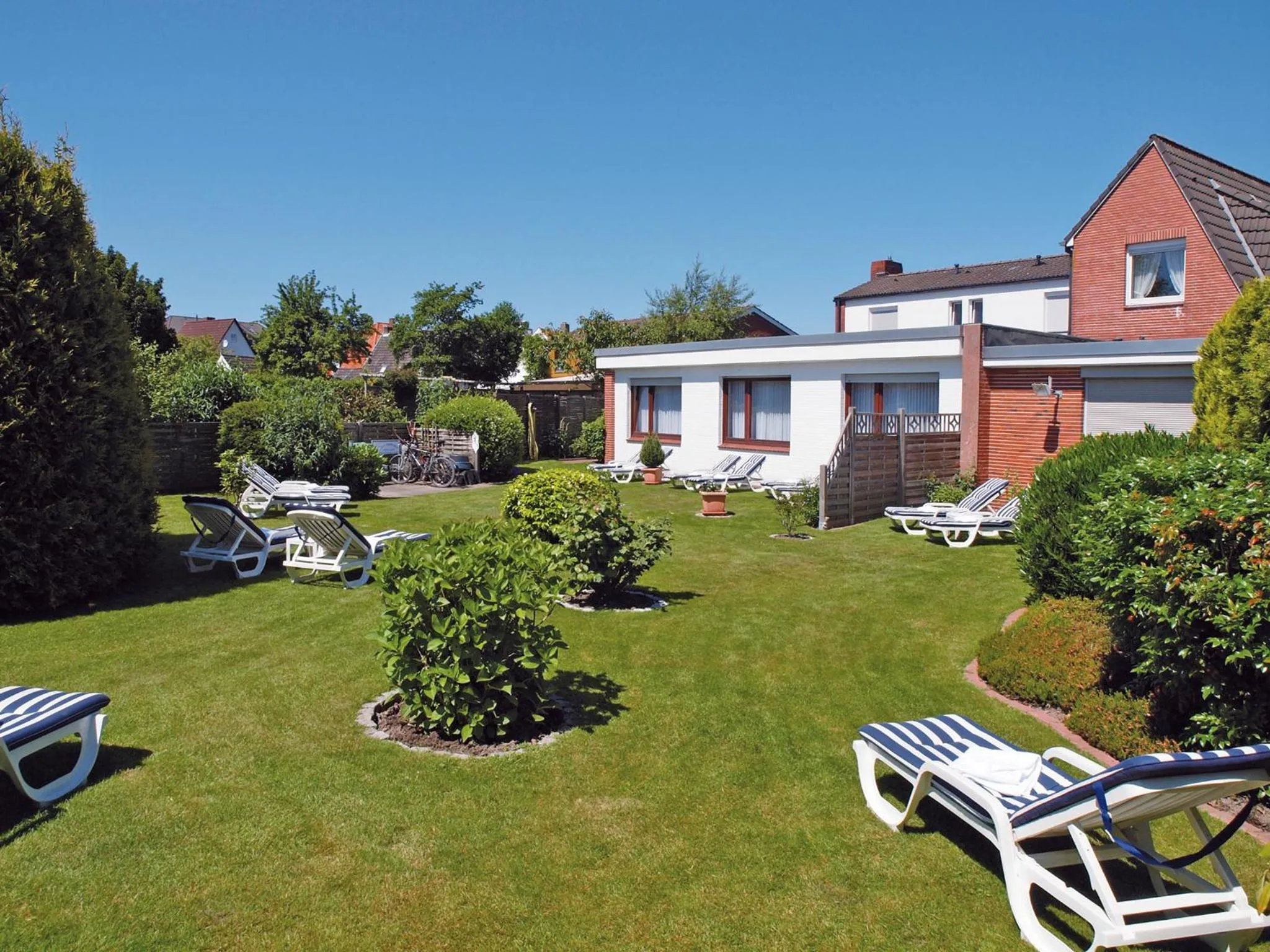 Garden in Haus Thorwarth - Hotel garni